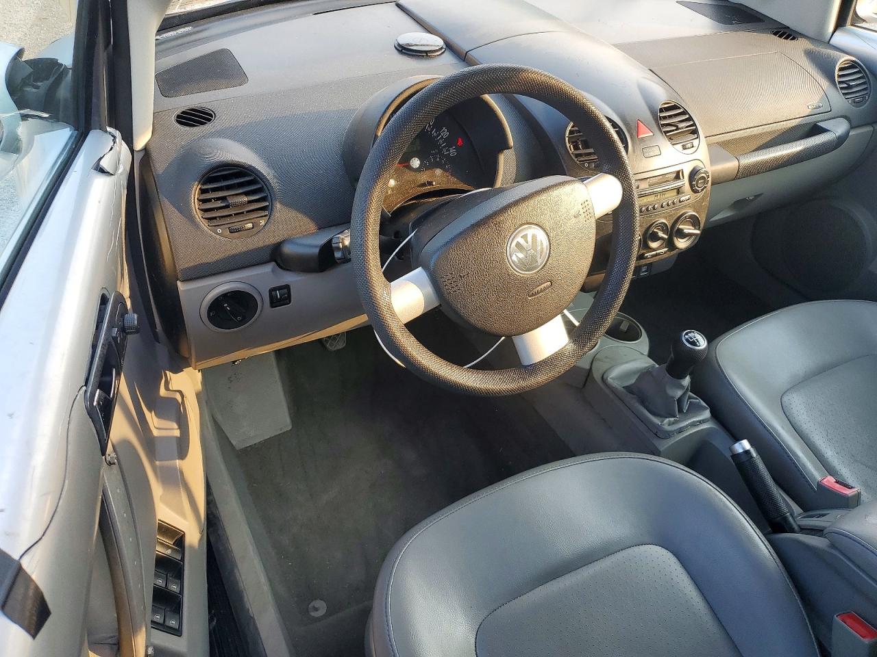 2004 Volkswagen New Beetle Gls Серебряный vin: 3VWCM31Y94M324927