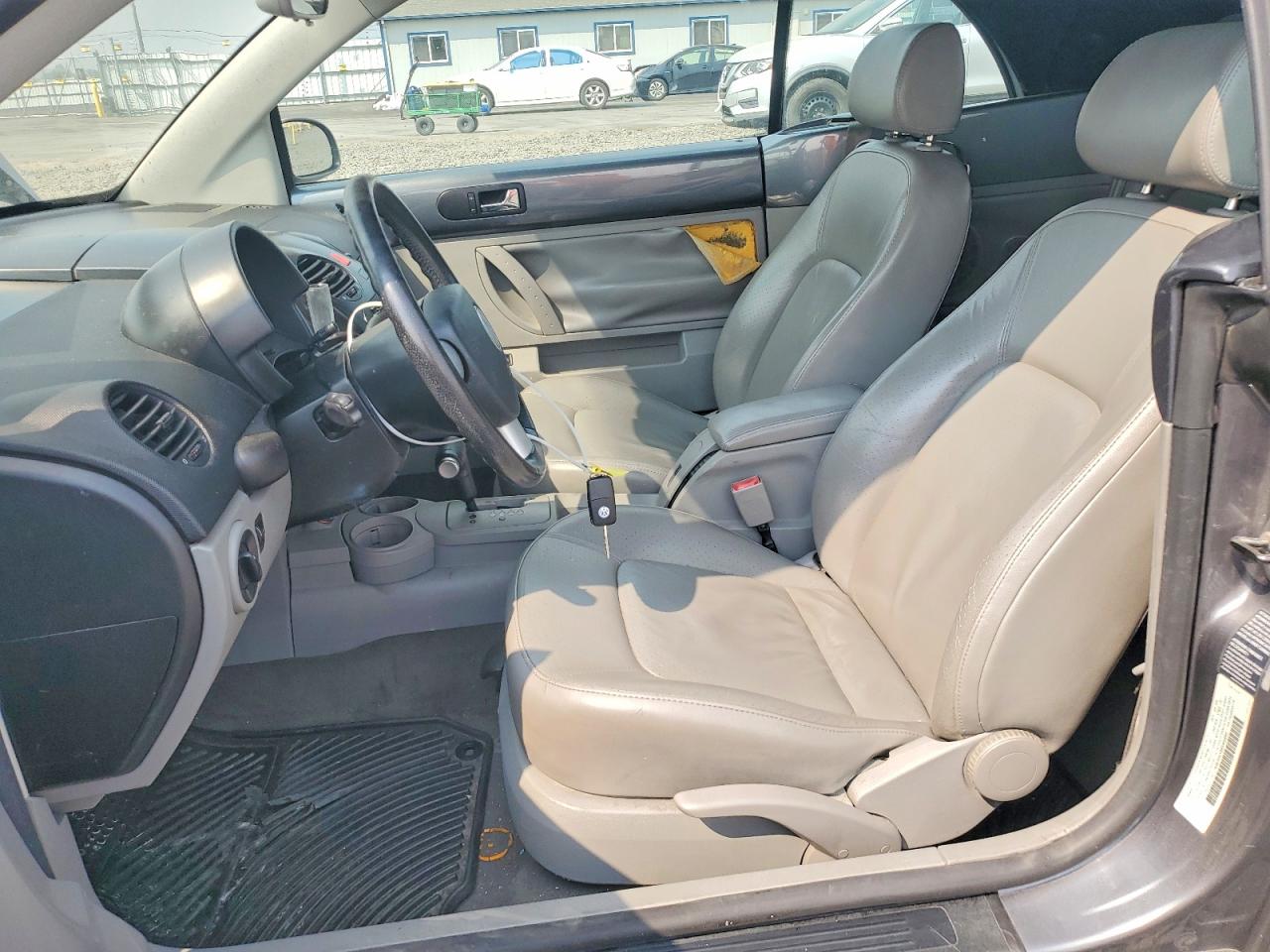 2005 Volkswagen New Beetle Gls Gray vin: 3VWCM31Y95M302850
