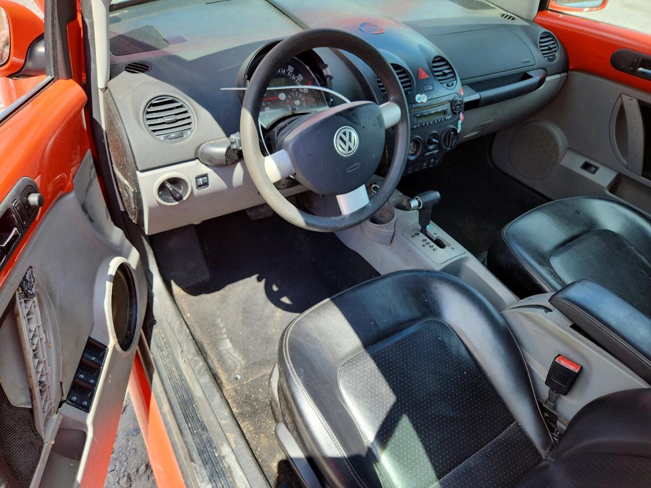 2005 Volkswagen New Beetle Gls Orange vin: 3VWCM31Y95M362532