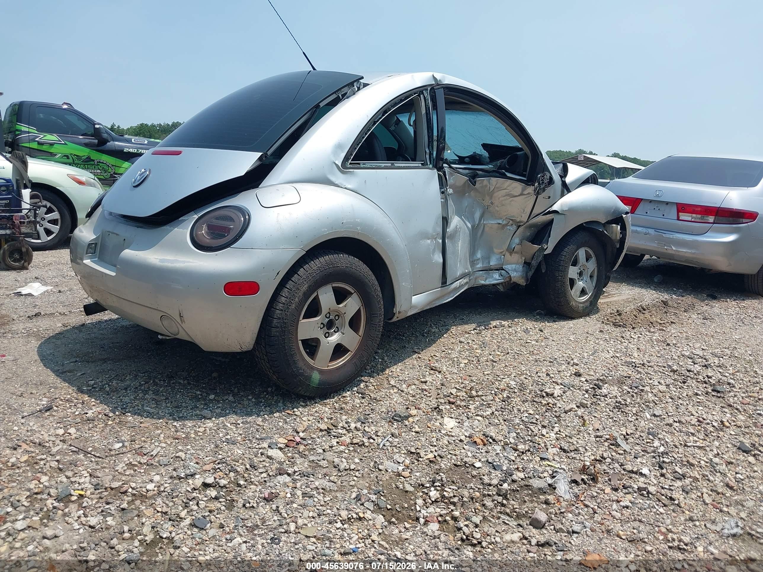 2002 Volkswagen New Beetle Gls Tdi Silver vin: 3VWCP21C02M421145