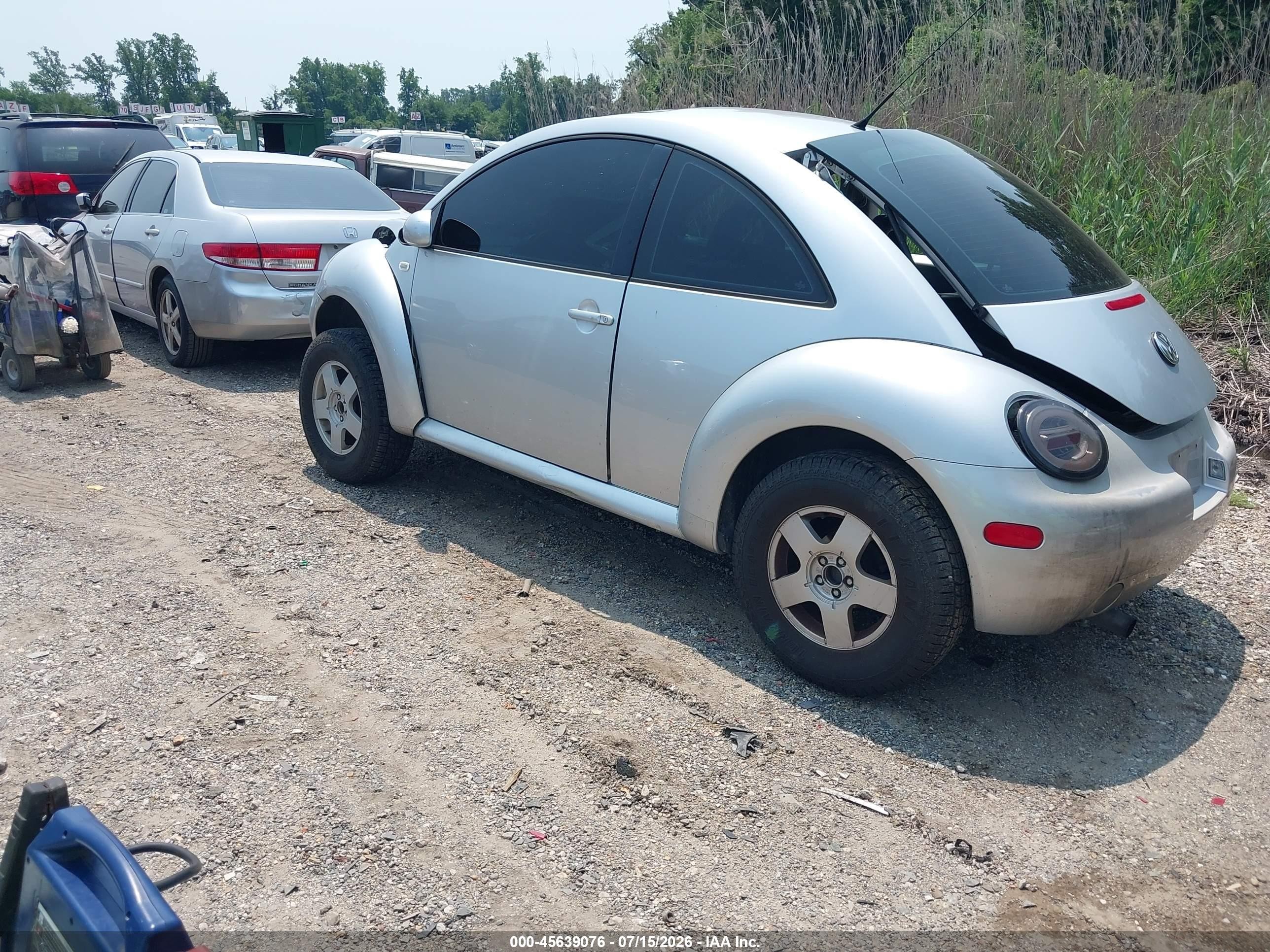 2002 Volkswagen New Beetle Gls Tdi Silver vin: 3VWCP21C02M421145