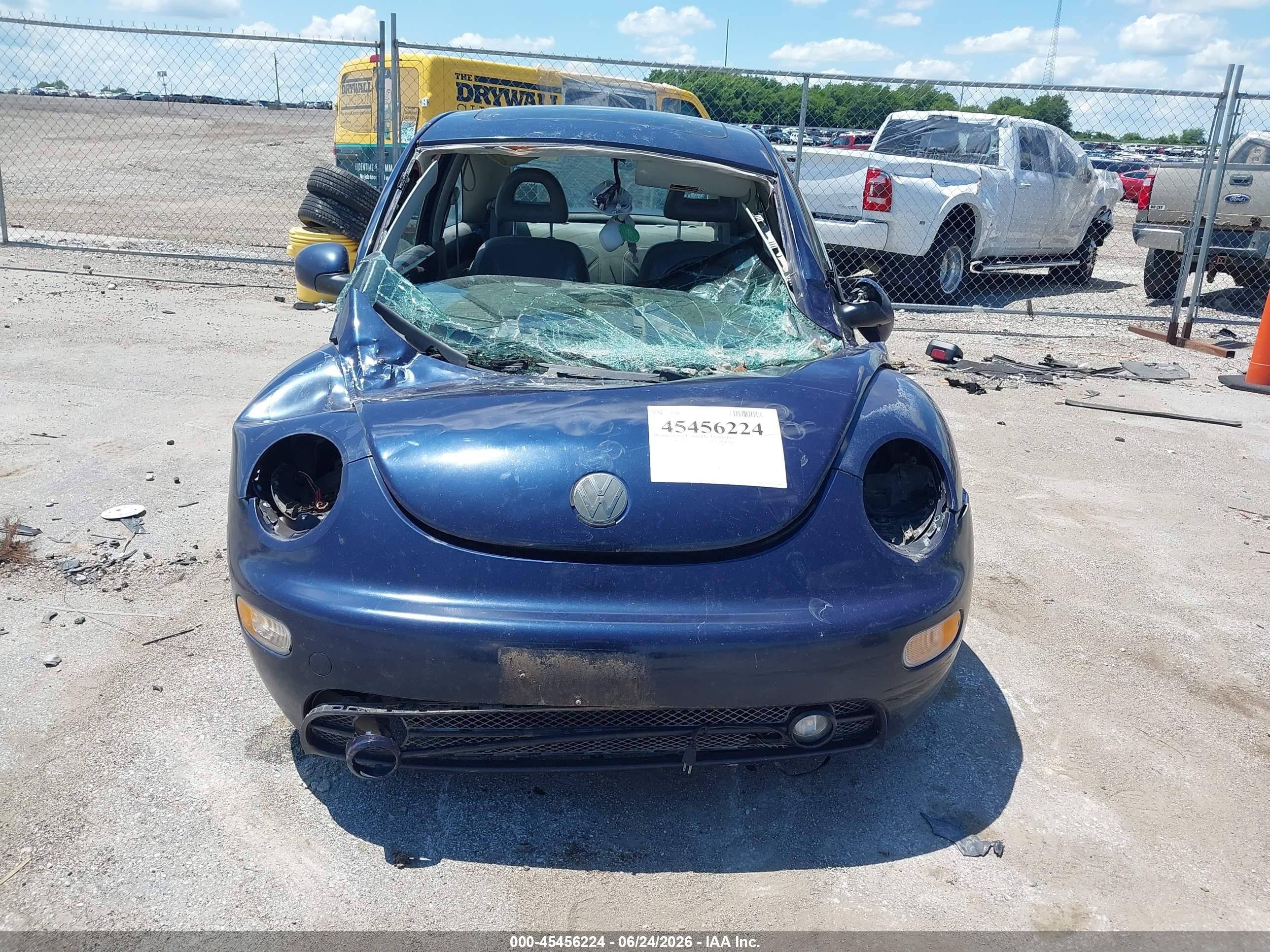 2001 Volkswagen New Beetle Gls Tdi Blue vin: 3VWCP21C71M409430