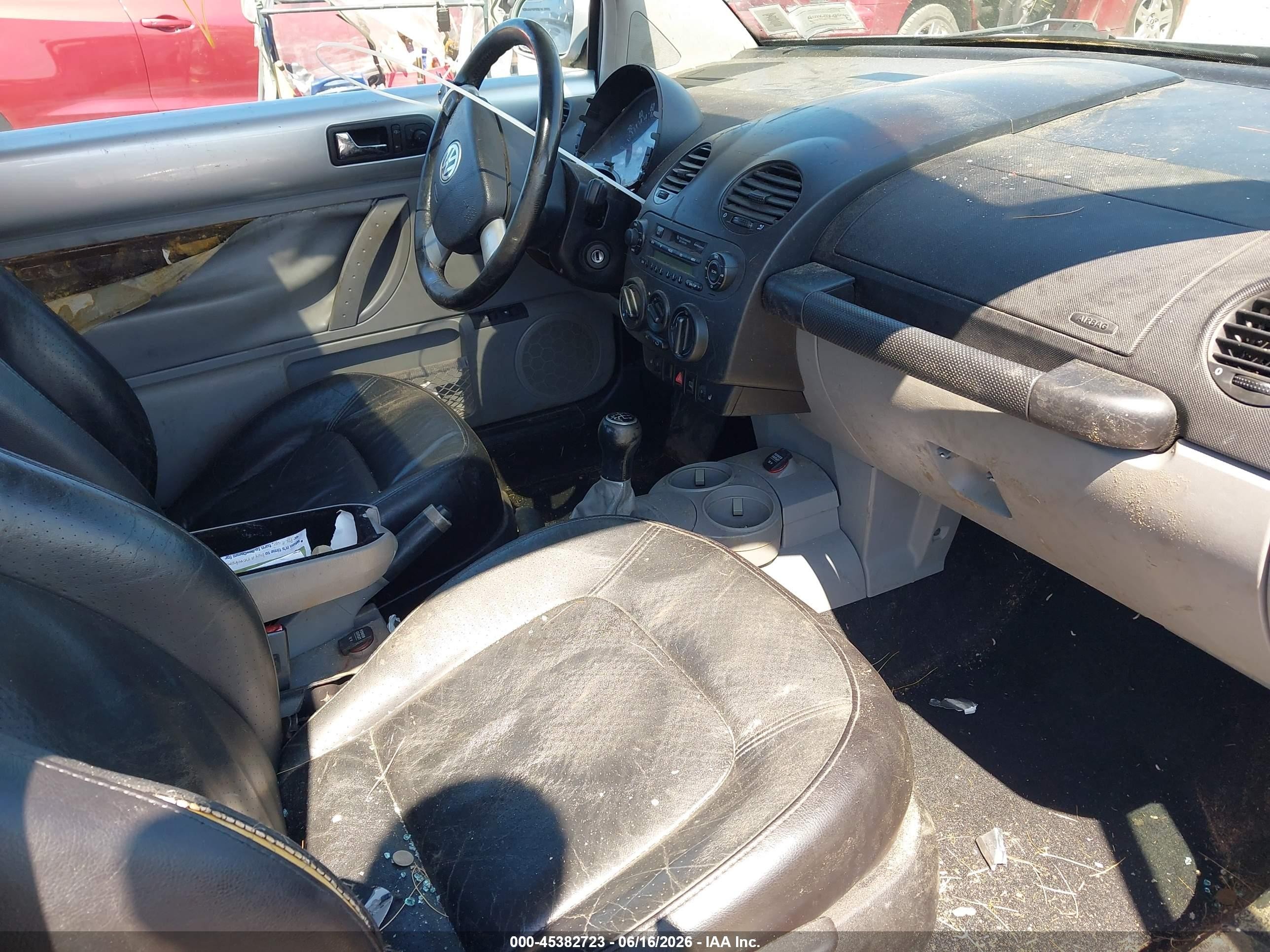 2003 Volkswagen New Beetle Gls Tdi Silver vin: 3VWCP21C73M413674