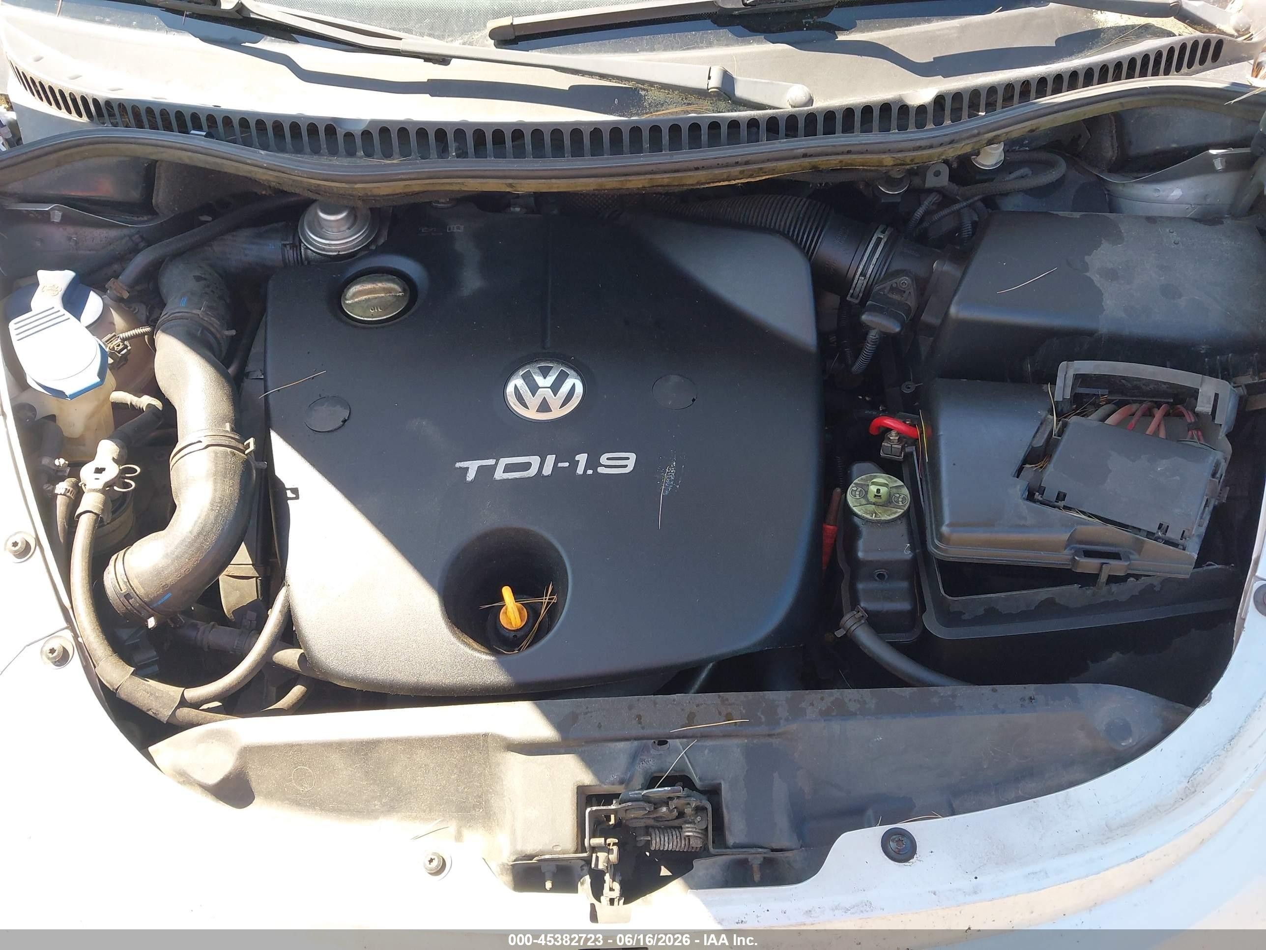 2003 Volkswagen New Beetle Gls Tdi Silver vin: 3VWCP21C73M413674