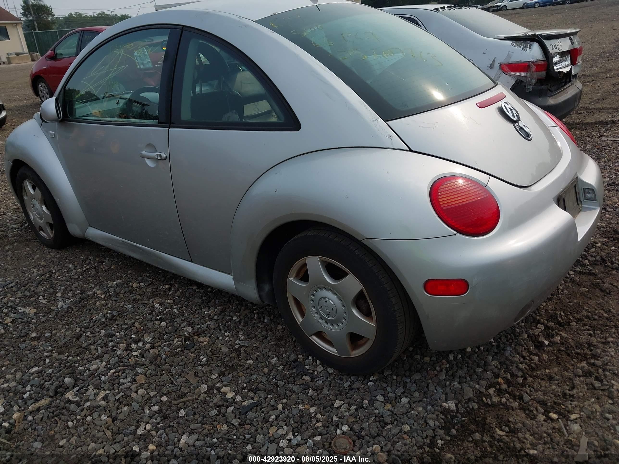 2001 Volkswagen New Beetle Gls Tdi Gray vin: 3VWCP21C81M455798