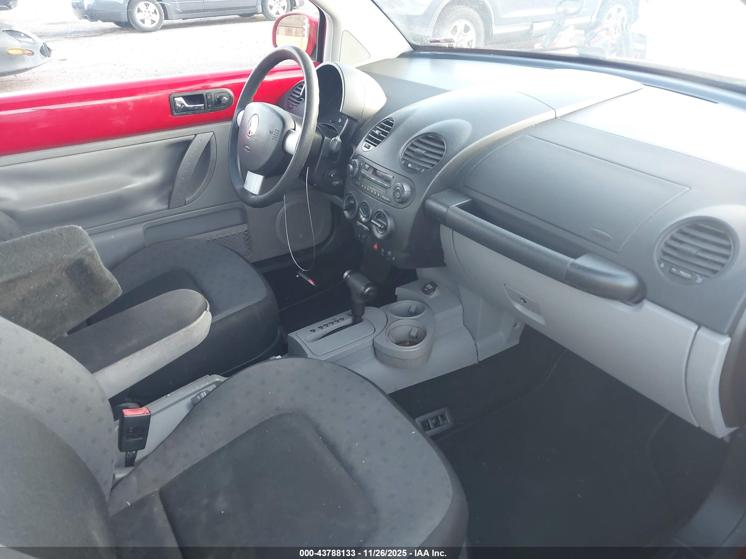 2001 Volkswagen New Beetle Gls Tdi Красный vin: 3VWCP21C81M474478