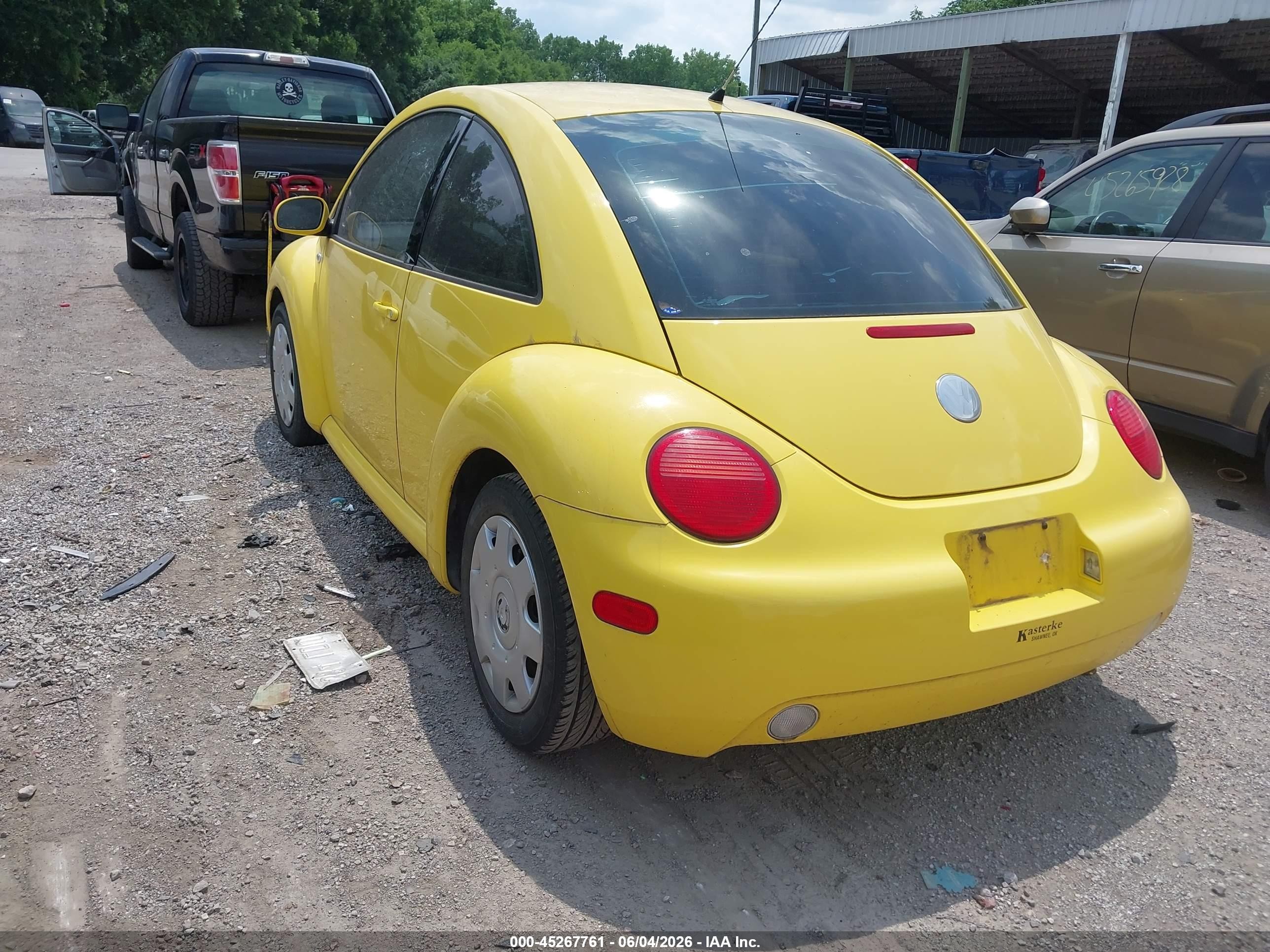 2002 Volkswagen New Beetle Gls Tdi Yellow vin: 3VWCP21C82M423337