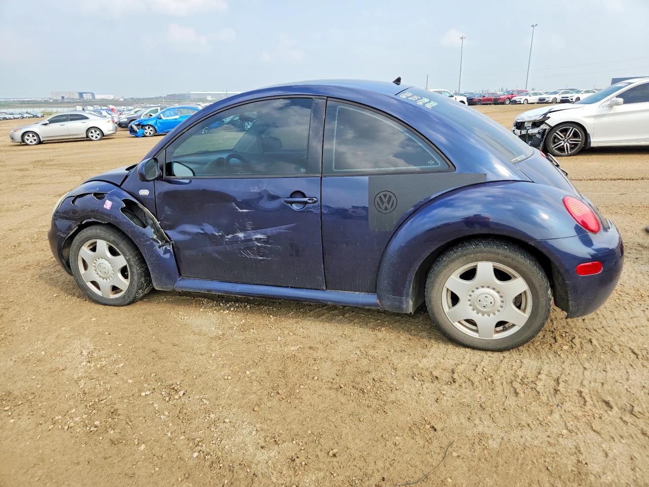 2001 Volkswagen New Beetle Gls Blue vin: 3VWCS21C11M411415