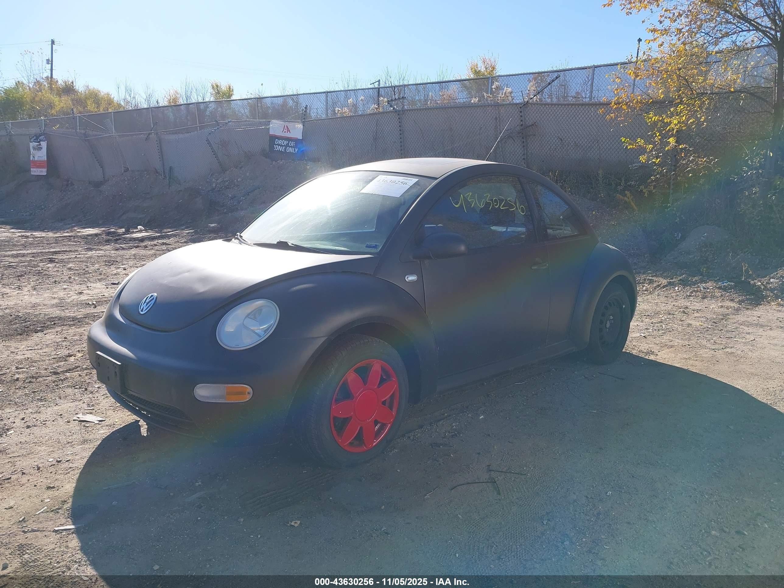 2001 Volkswagen New Beetle Gls Черный vin: 3VWCS21C51M422305