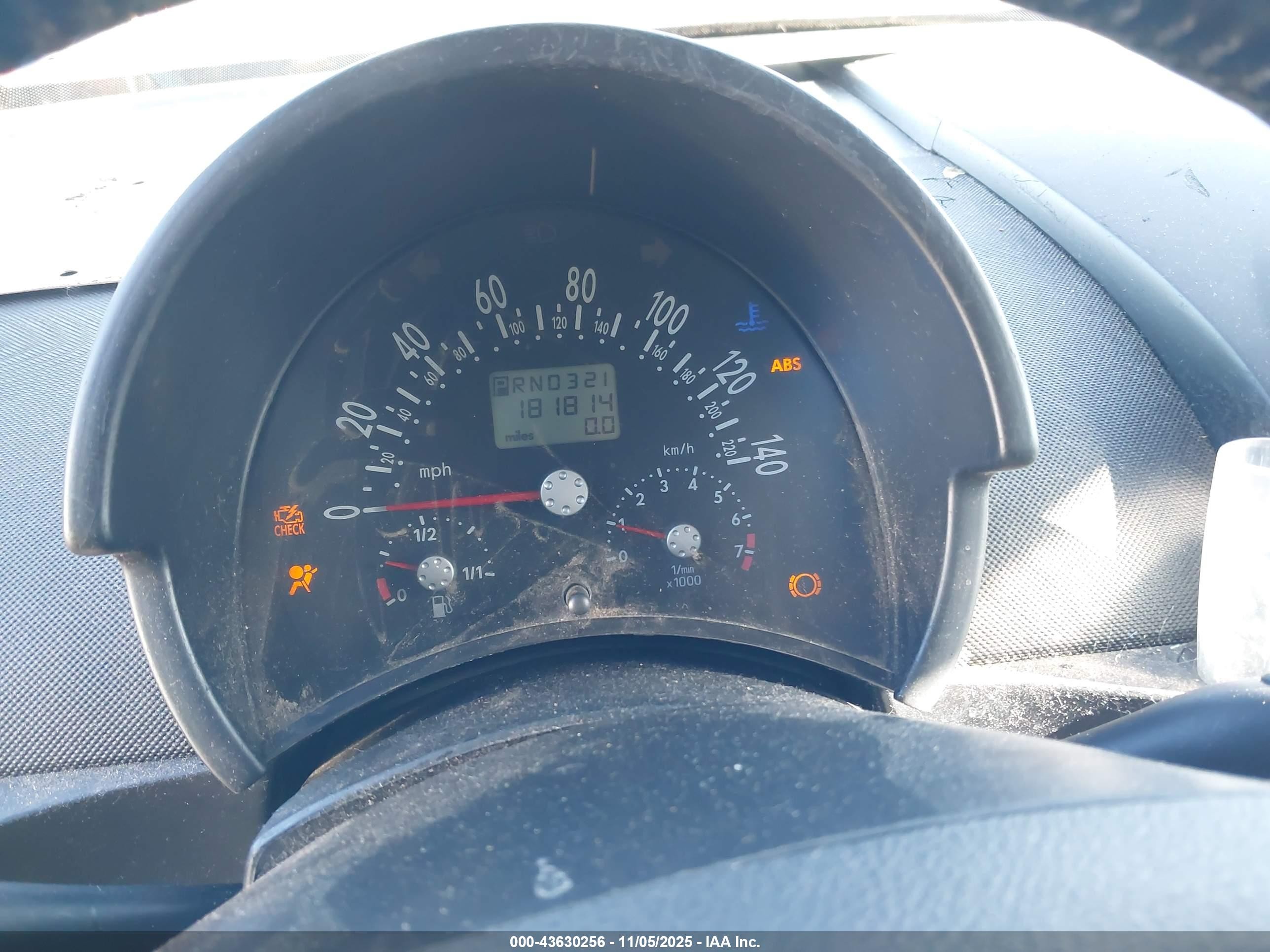 2001 Volkswagen New Beetle Gls Черный vin: 3VWCS21C51M422305