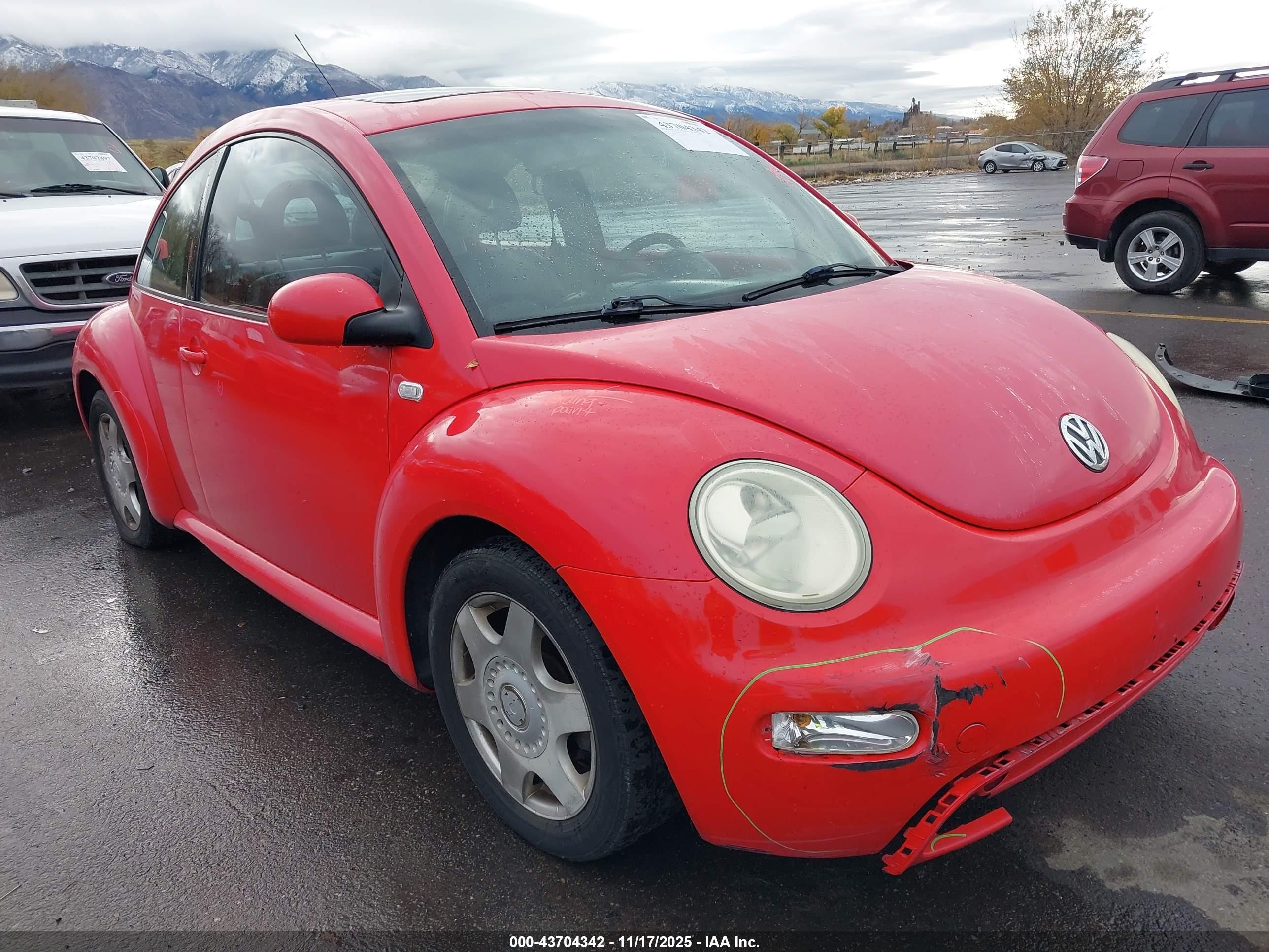 2001 Volkswagen New Beetle Gls Красный vin: 3VWCS21C71M408423