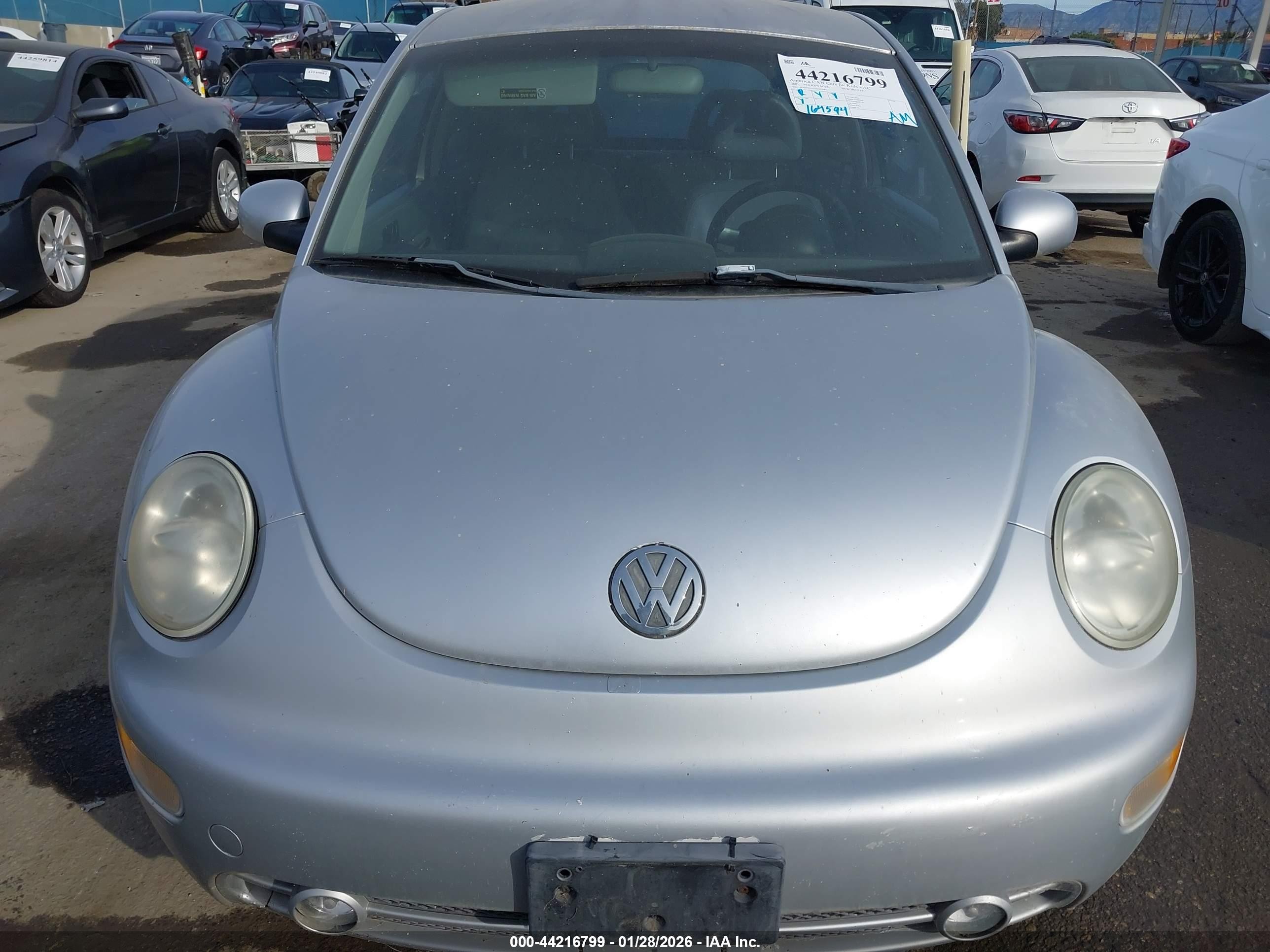 2001 Volkswagen New Beetle Gls Silver vin: 3VWCT21C61M412685