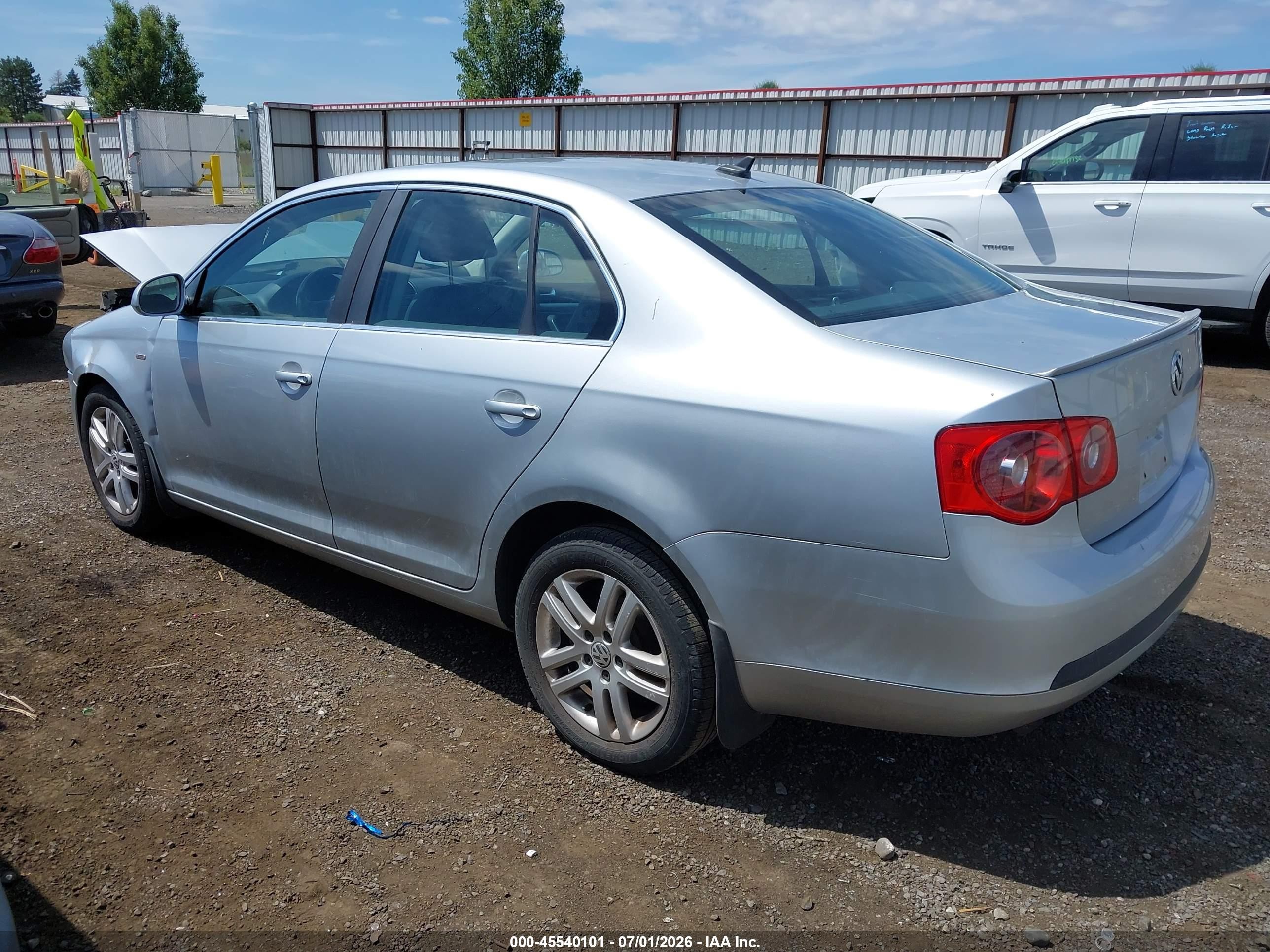 2006 Volkswagen Jetta Diesel Серебряный vin: 3VWCT71K56M057293