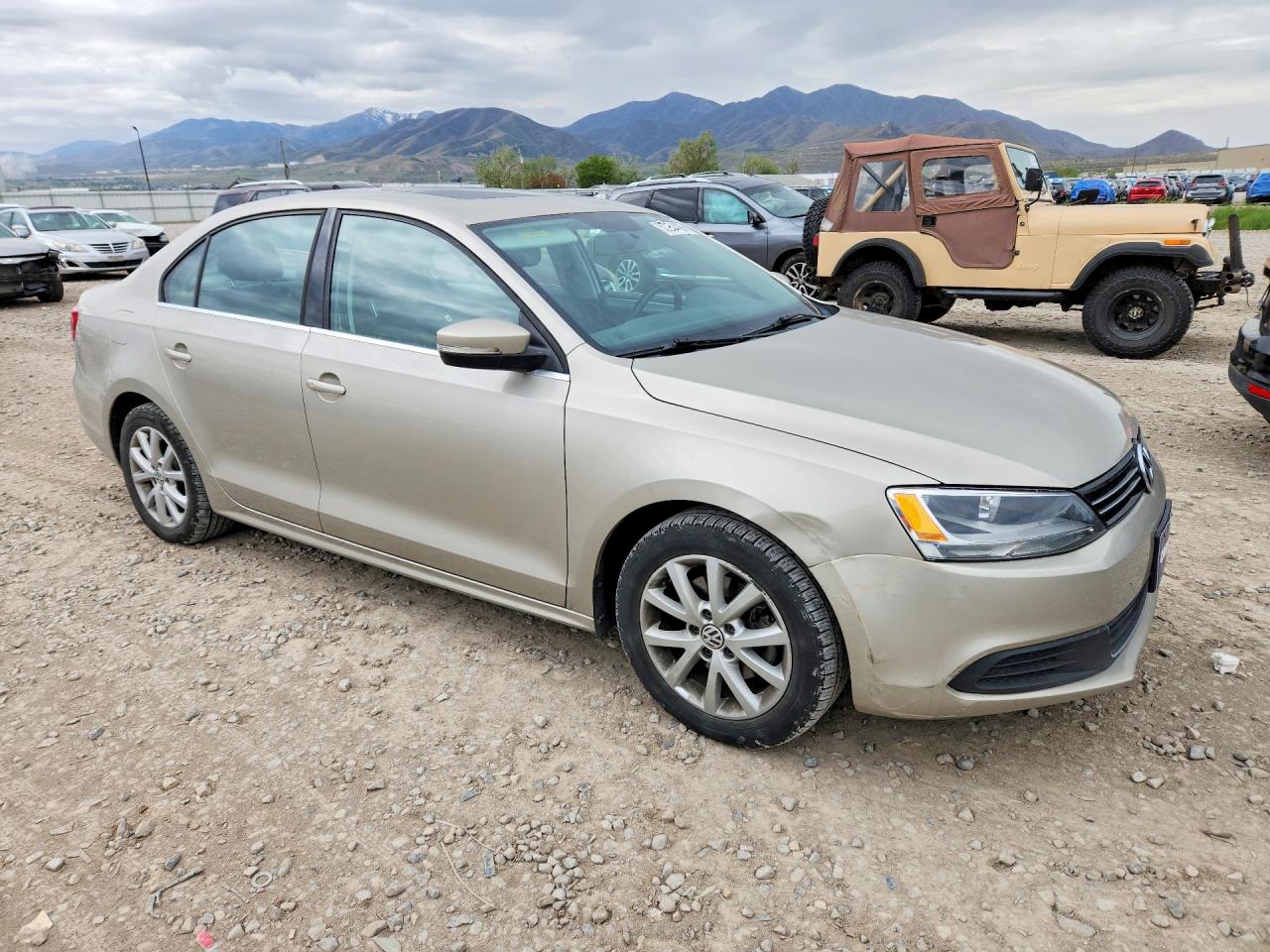 2014 Volkswagen Jetta Se Beige vin: 3VWD07AJ0EM214439