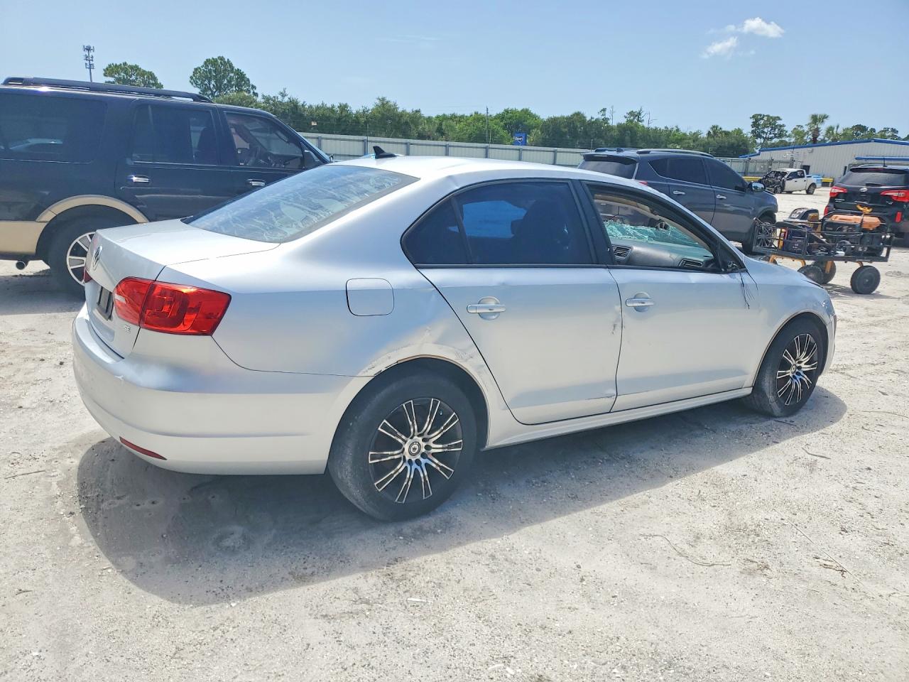 2014 Volkswagen Jetta Se Silver vin: 3VWD07AJ0EM231905