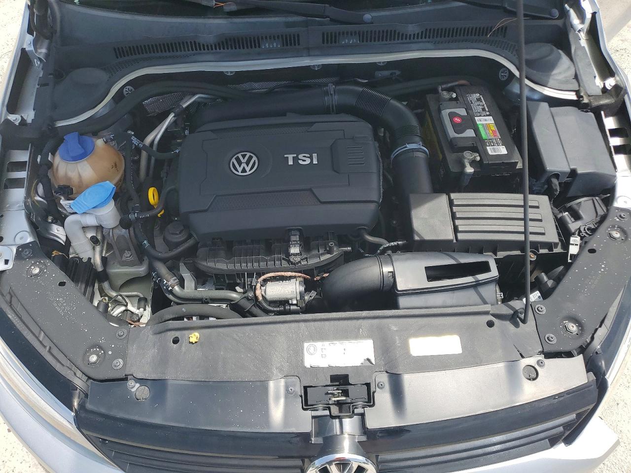 2014 Volkswagen Jetta Se Silver vin: 3VWD07AJ0EM231905