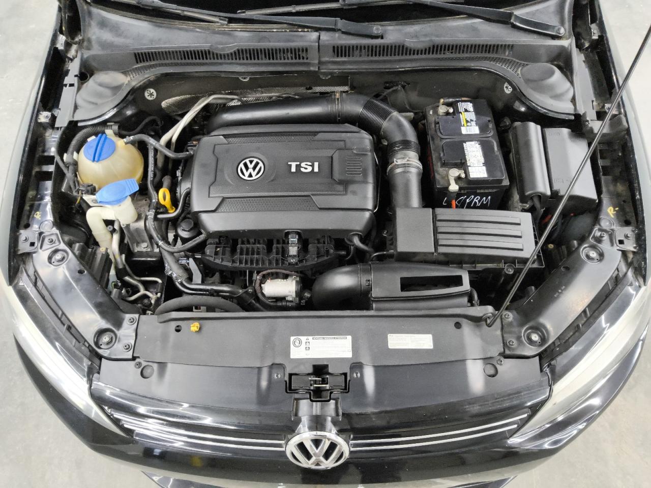 2014 Volkswagen Jetta Se Черный vin: 3VWD07AJ0EM357052 Damage: Timing Cover, Leak, Repair Required