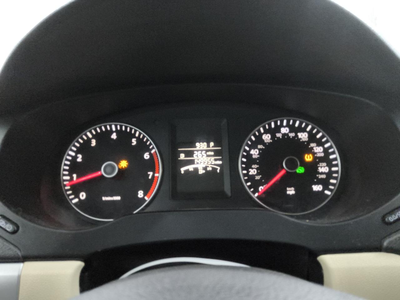 2014 Volkswagen Jetta Se Черный vin: 3VWD07AJ0EM357052 Damage: Warning - Tire Pressure, On, Unacceptable