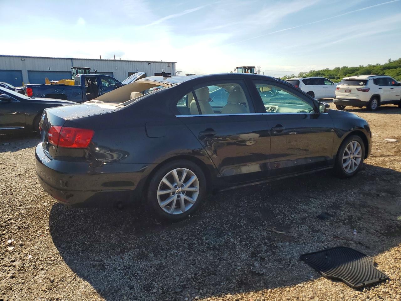 2014 Volkswagen Jetta Se Черный vin: 3VWD07AJ0EM391704