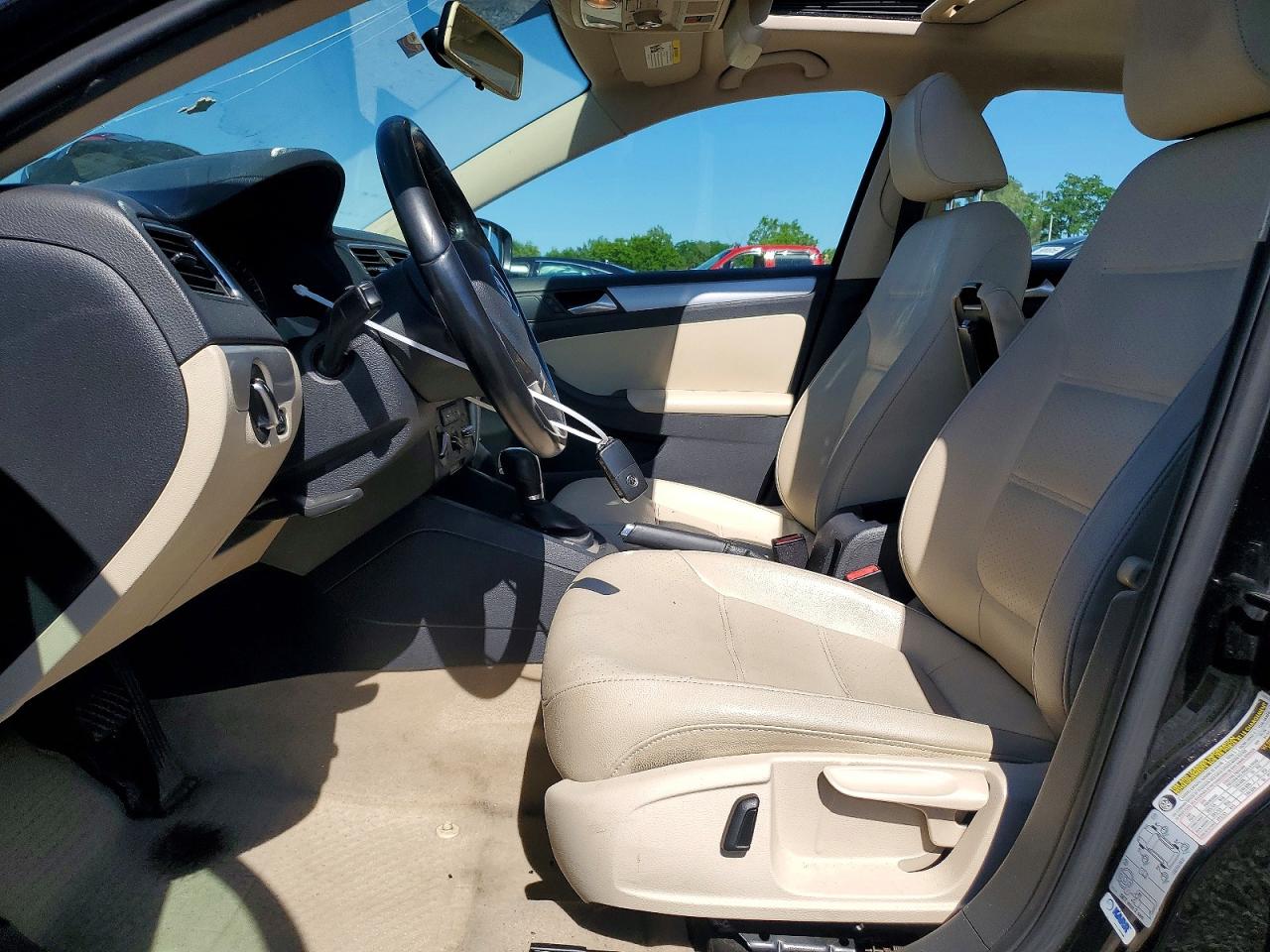 2014 Volkswagen Jetta Se Черный vin: 3VWD07AJ0EM391704