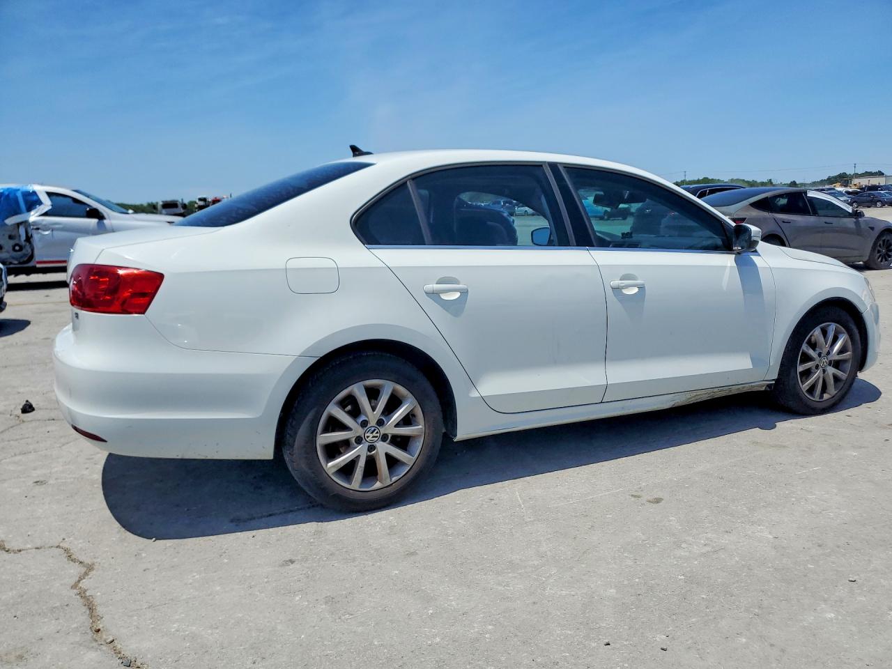 2014 Volkswagen Jetta Se White vin: 3VWD07AJ0EM432901