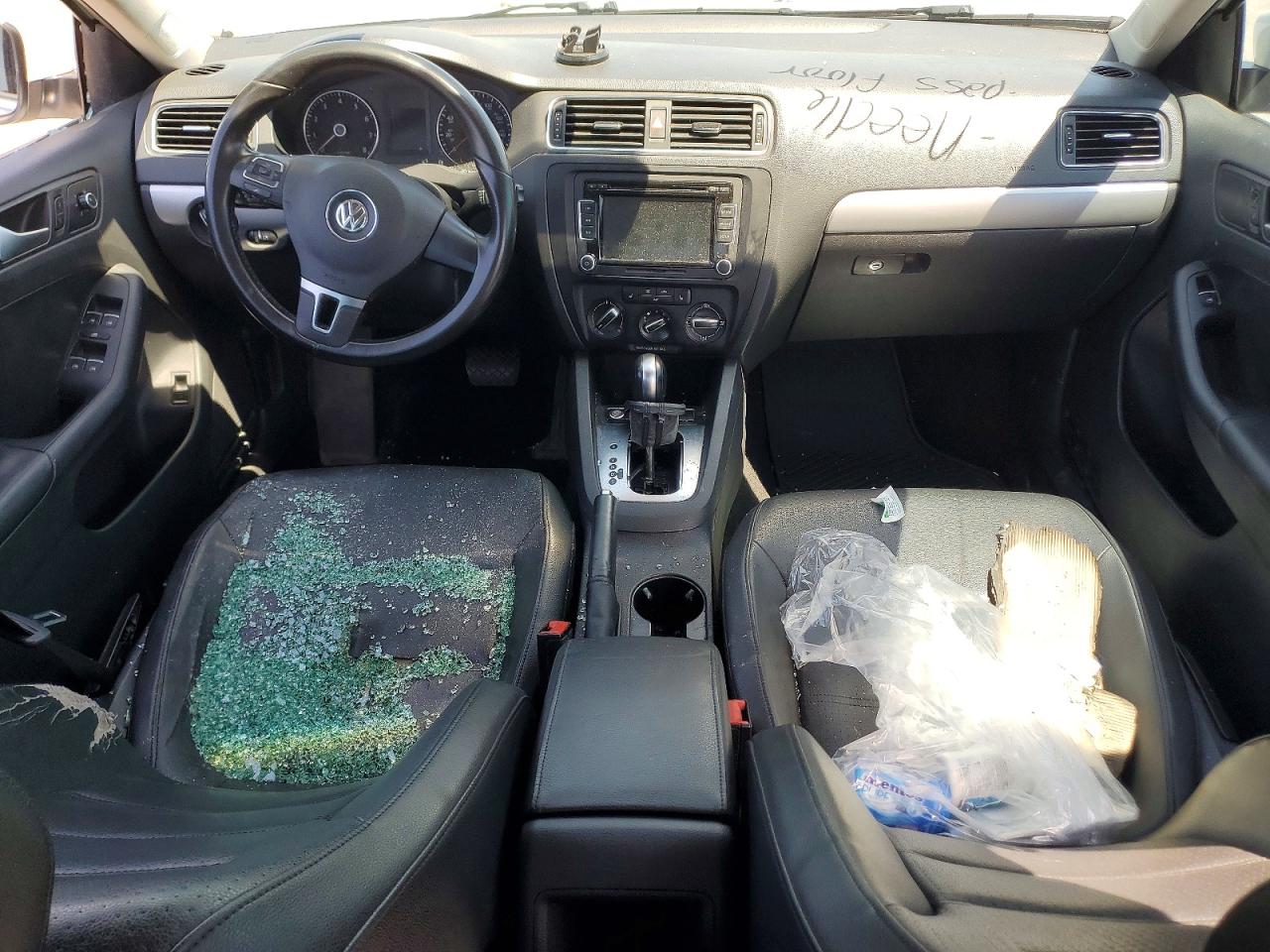 2014 Volkswagen Jetta Se White vin: 3VWD07AJ0EM432901