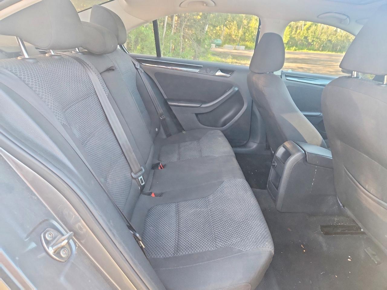 2015 Volkswagen Jetta Se Gray vin: 3VWD07AJ0FM227273