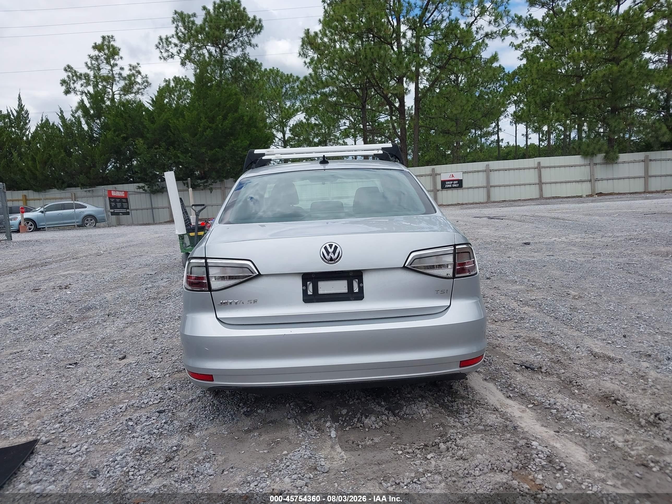 2015 Volkswagen Jetta 1.8t Se Серебряный vin: 3VWD07AJ0FM333481