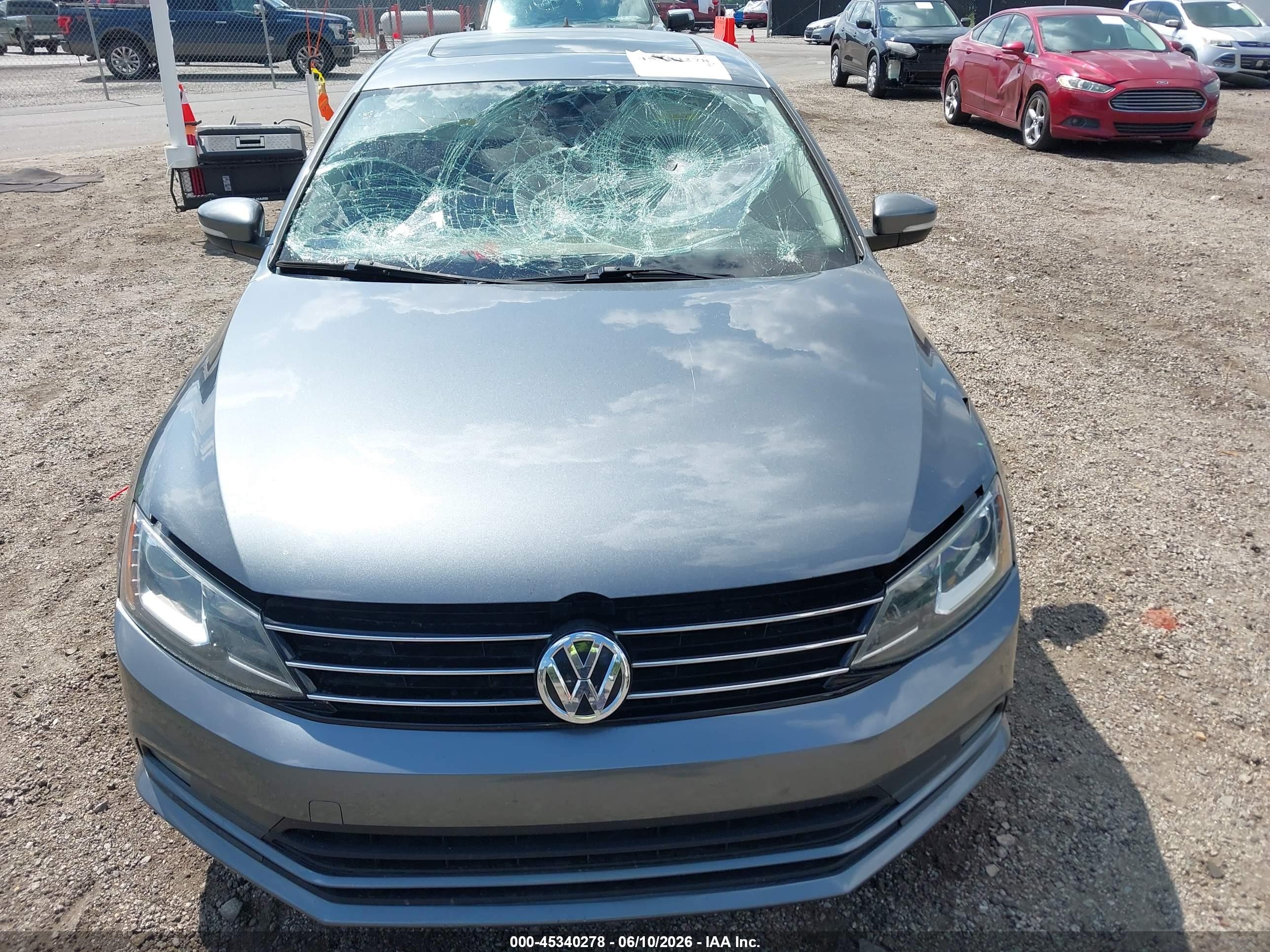 2015 Volkswagen Jetta 1.8t Se Gray vin: 3VWD07AJ0FM340060
