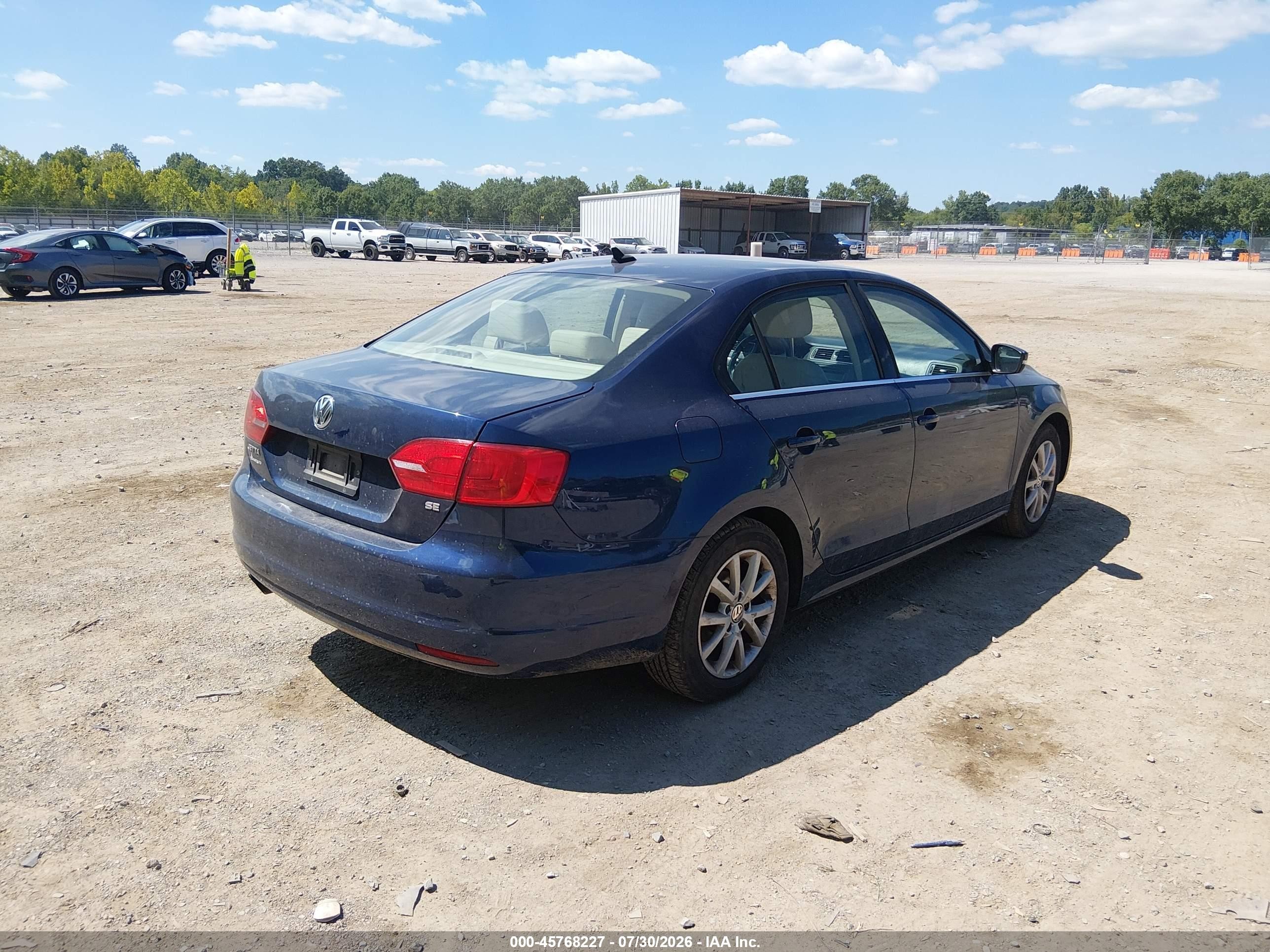 2014 Volkswagen Jetta 1.8t Se Blue vin: 3VWD07AJ1EM289800