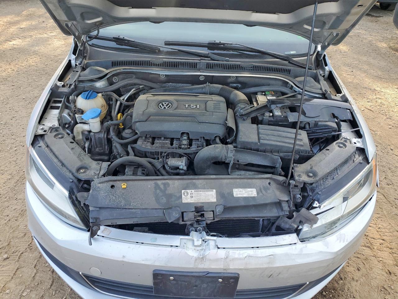 2014 Volkswagen Jetta Se Серебряный vin: 3VWD07AJ1EM359215
