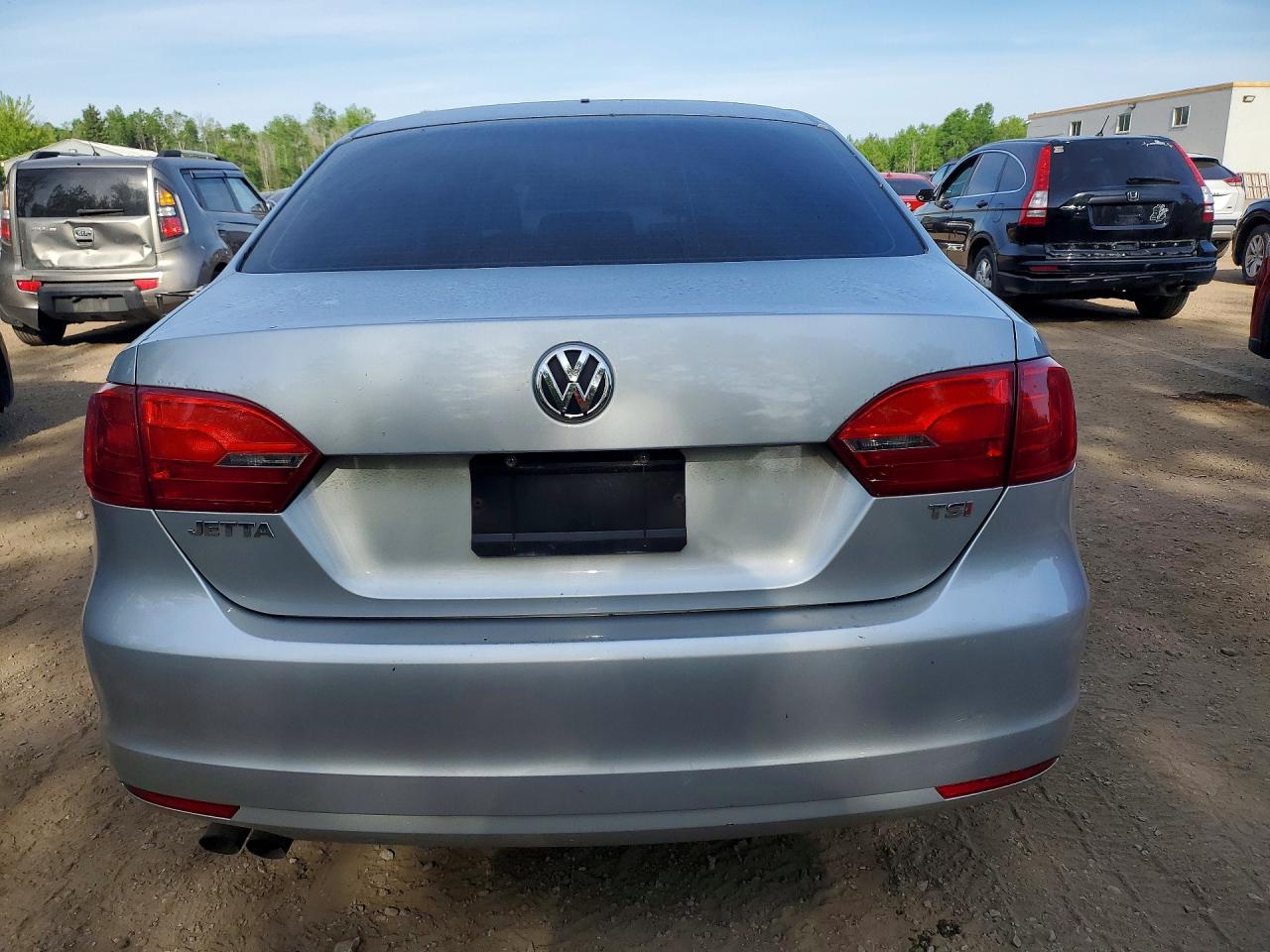 2014 Volkswagen Jetta Se Серебряный vin: 3VWD07AJ1EM359215