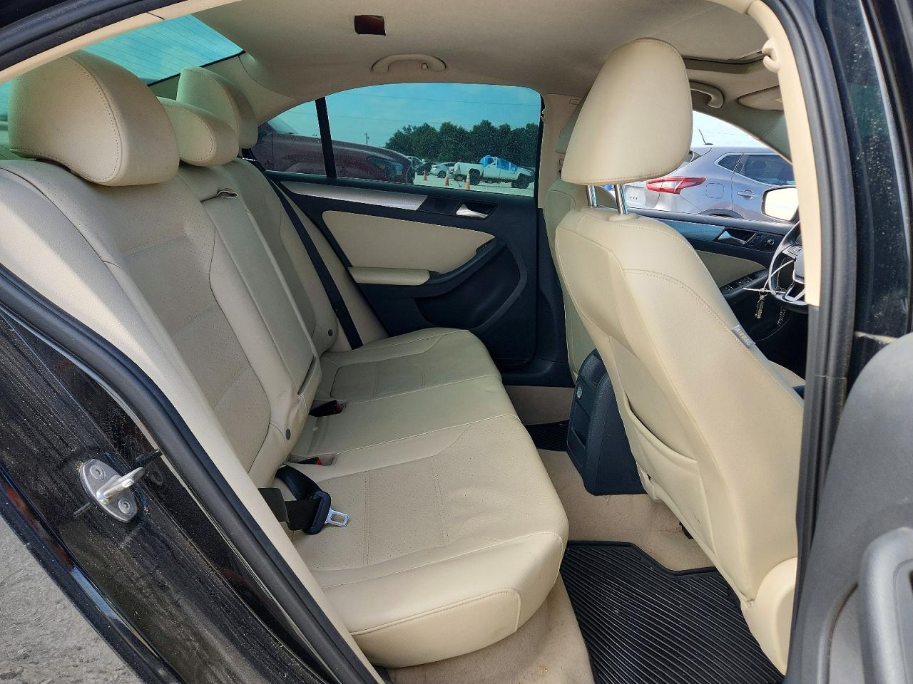 2015 Volkswagen Jetta Se Black vin: 3VWD07AJ1FM297171