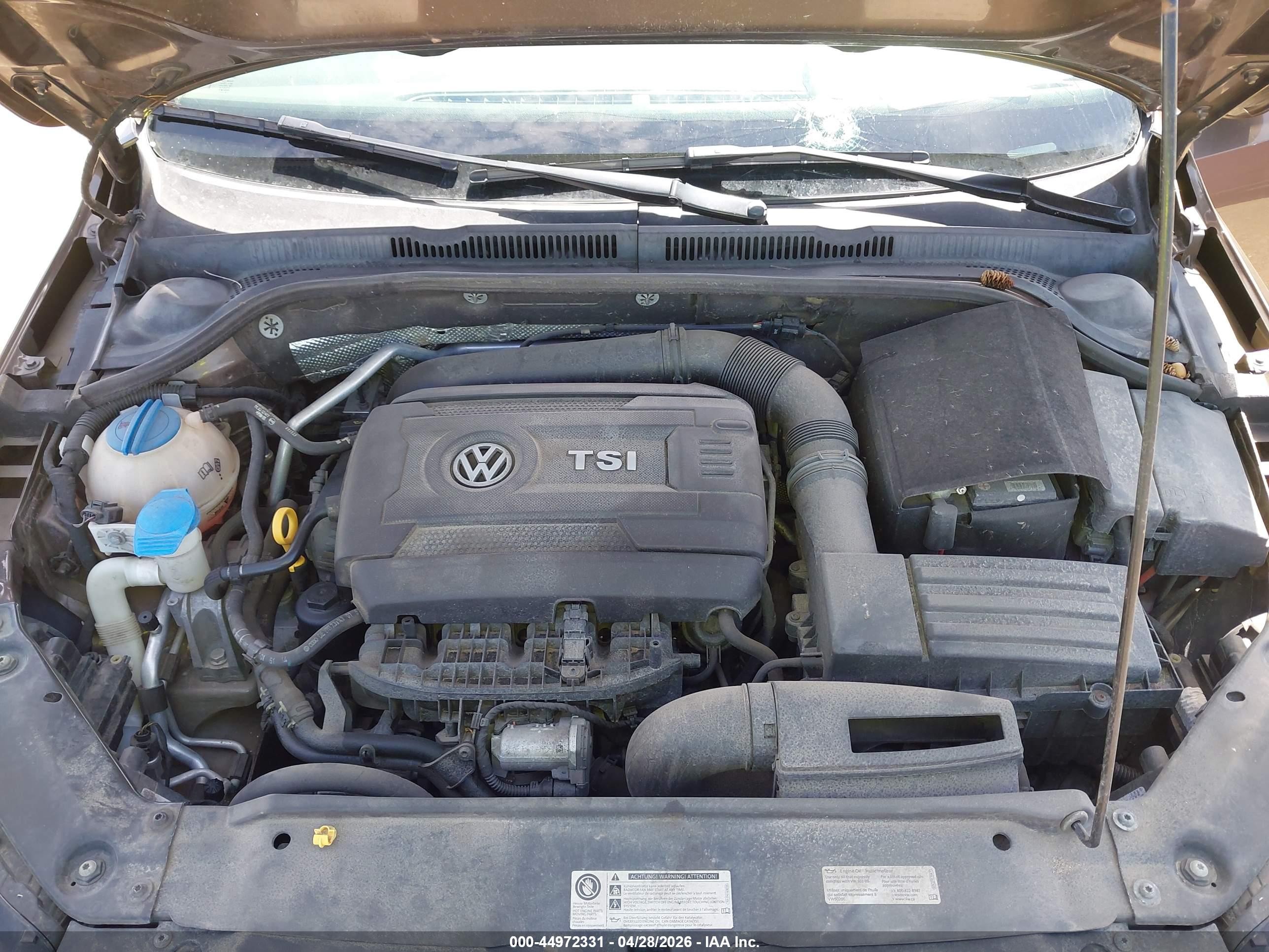 2015 Volkswagen Jetta 1.8t Se Brown vin: 3VWD07AJ1FM325275