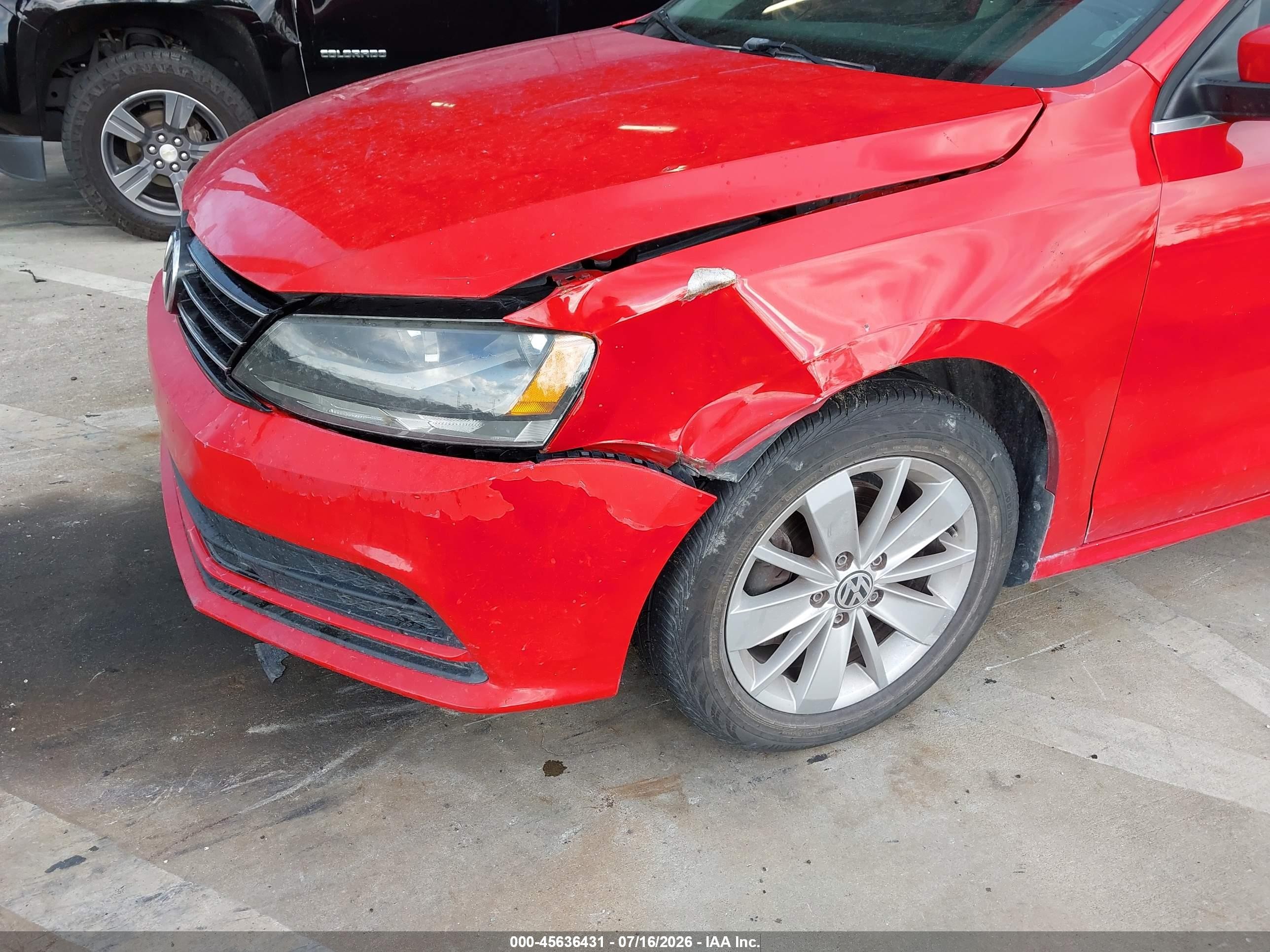 2015 Volkswagen Jetta 1.8t Se Красный vin: 3VWD07AJ1FM411492