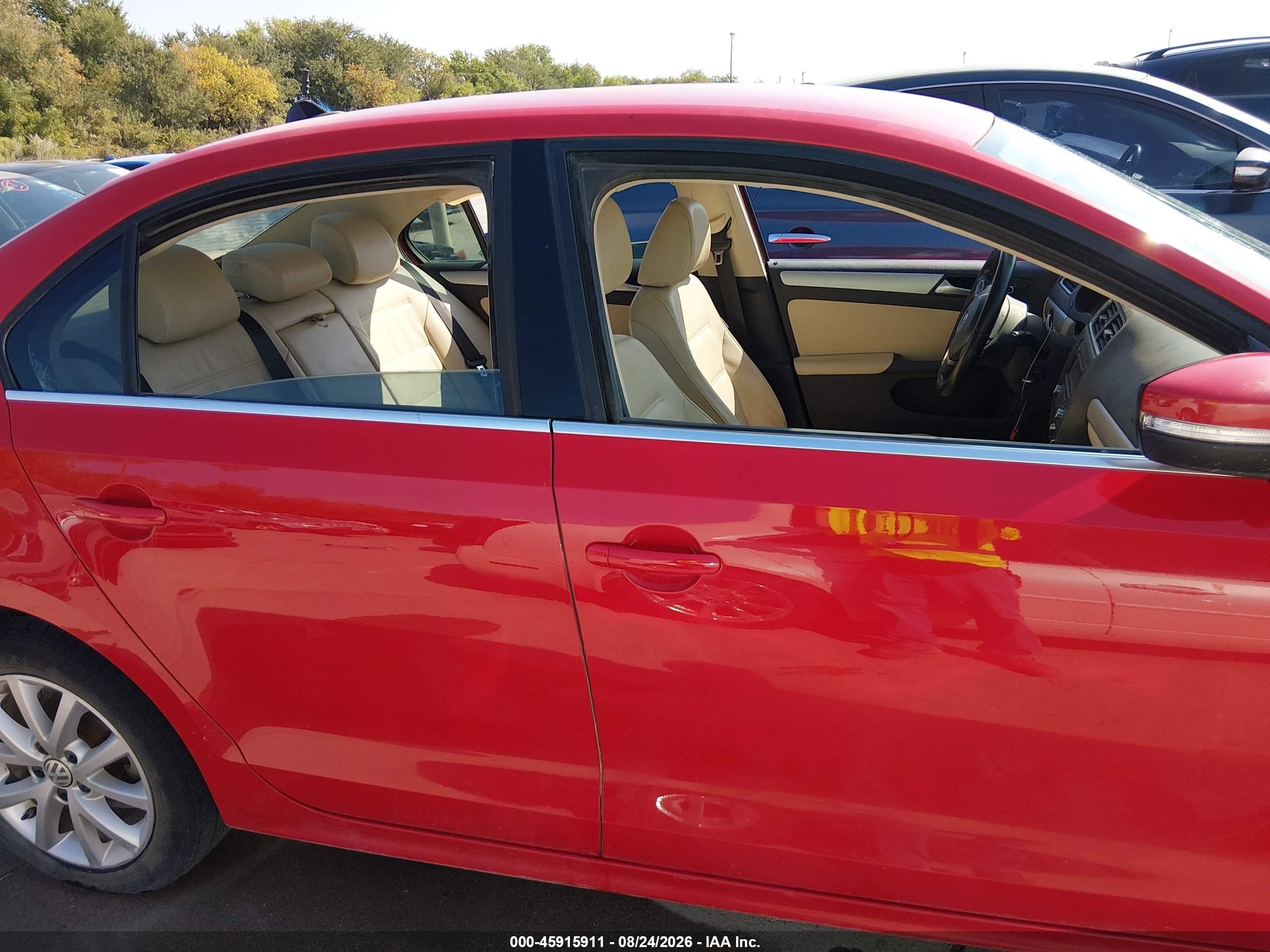 2014 Volkswagen Jetta 1.8t Se Red vin: 3VWD07AJ2EM231971