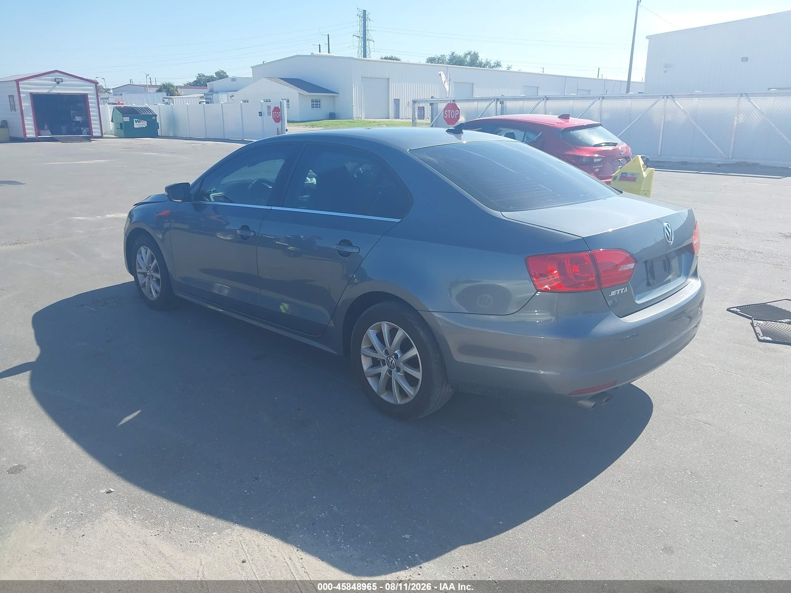 2014 Volkswagen Jetta 1.8t Se Gray vin: 3VWD07AJ2EM282872