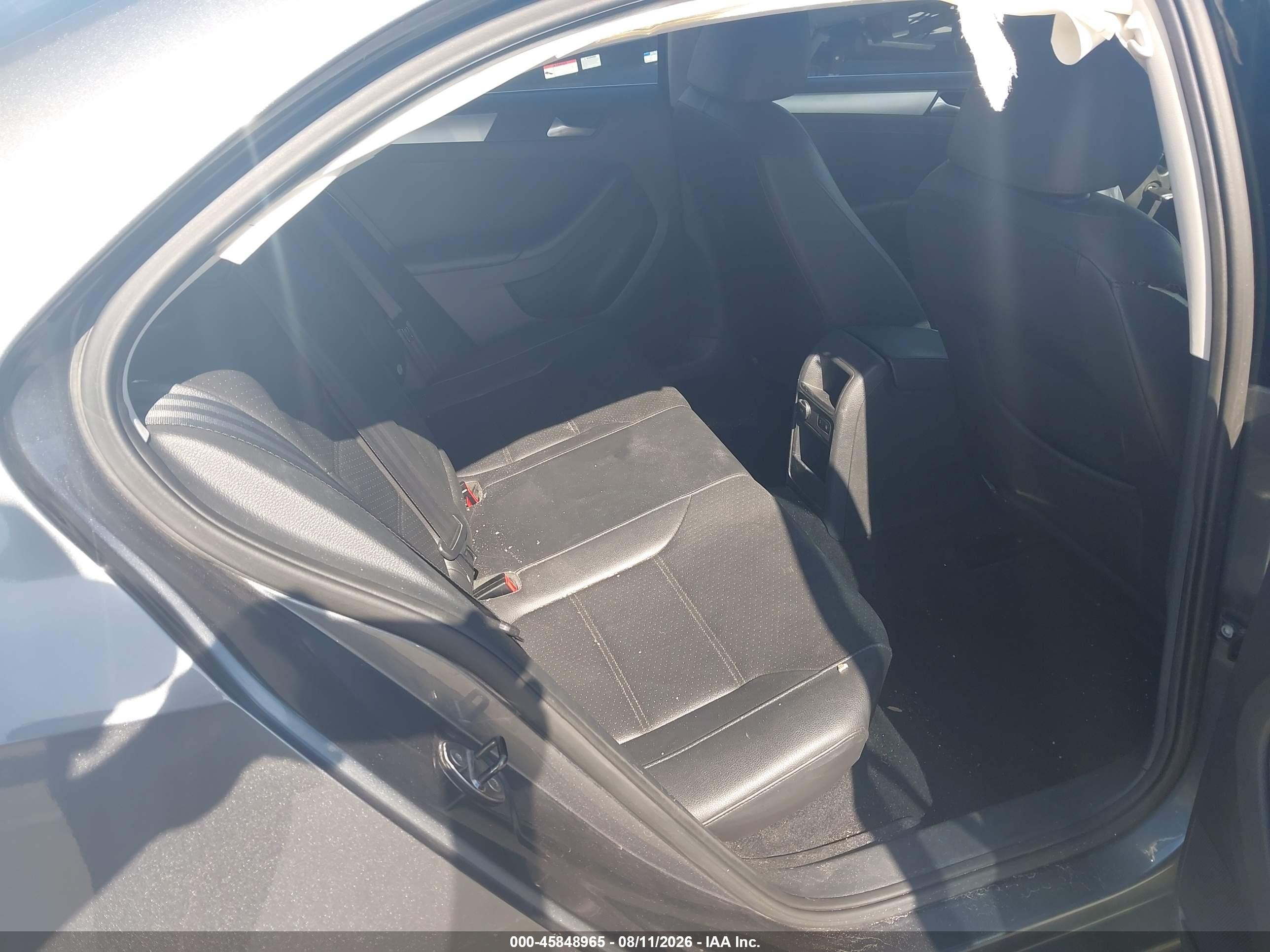 2014 Volkswagen Jetta 1.8t Se Gray vin: 3VWD07AJ2EM282872