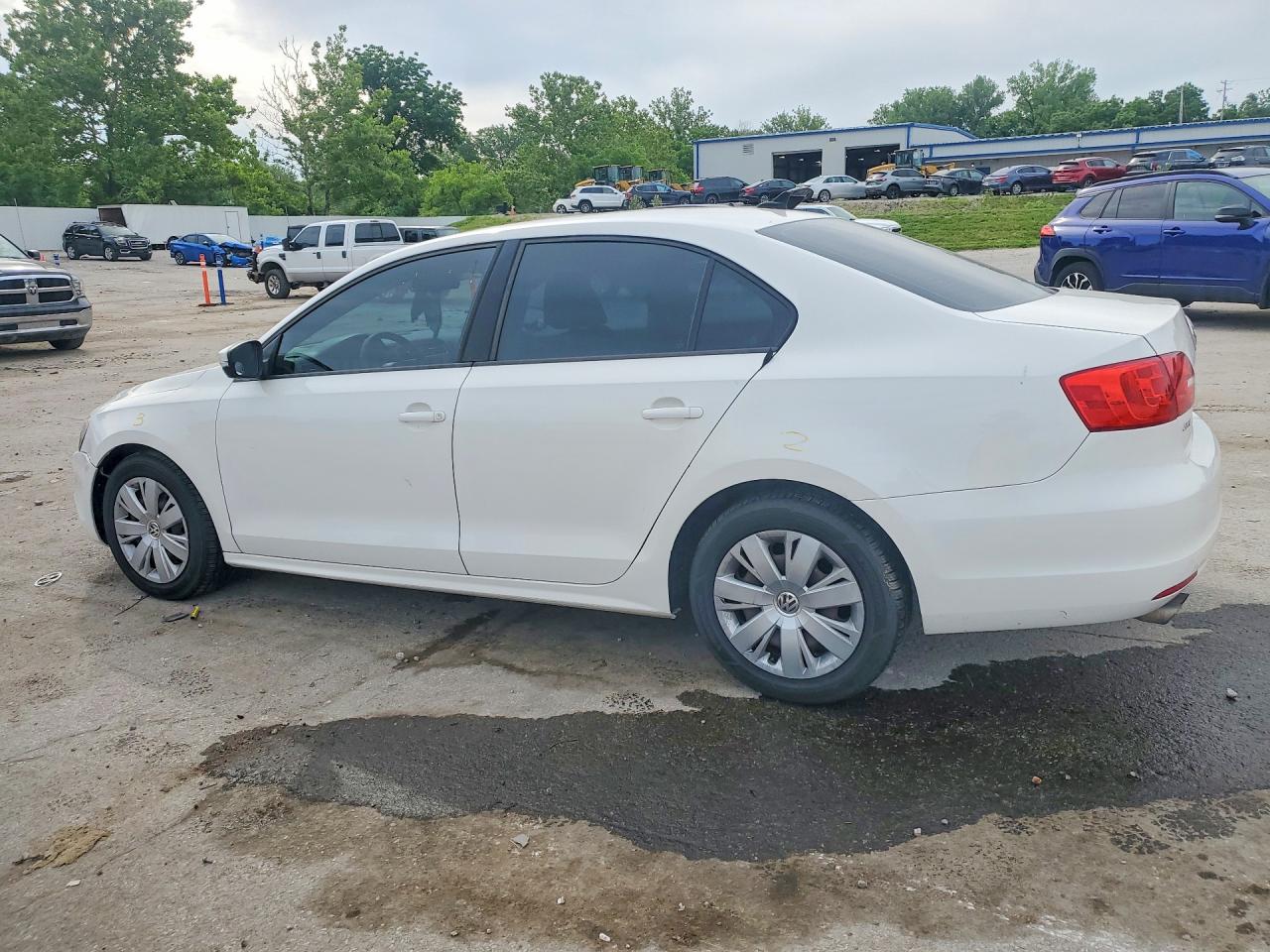 2014 Volkswagen Jetta Se Белый vin: 3VWD07AJ2EM370918