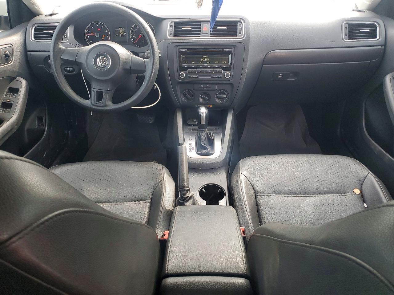 2014 Volkswagen Jetta Se Белый vin: 3VWD07AJ2EM370918
