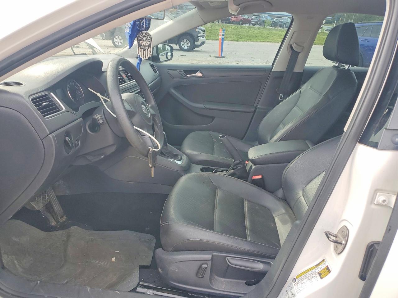 2014 Volkswagen Jetta Se Белый vin: 3VWD07AJ2EM370918