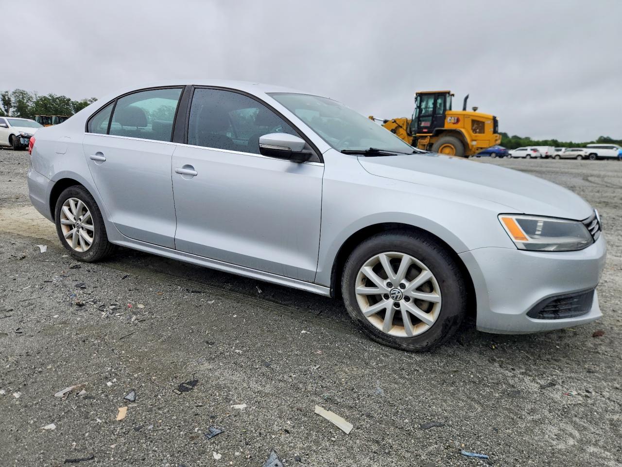 2014 Volkswagen Jetta Se Silver vin: 3VWD07AJ3EM317130
