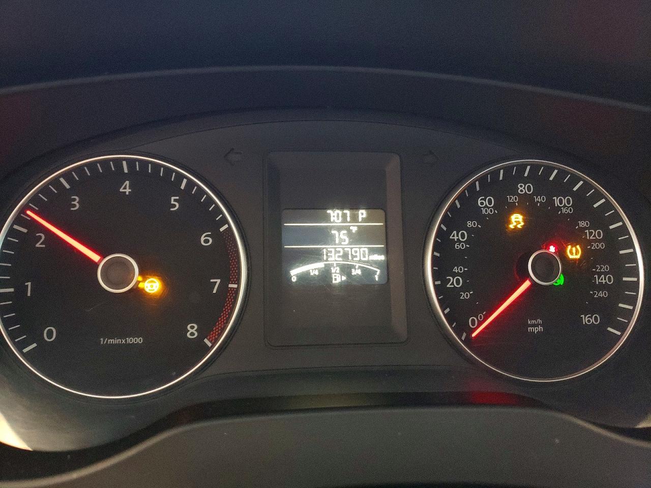 2014 Volkswagen Jetta Se Silver vin: 3VWD07AJ3EM379725
