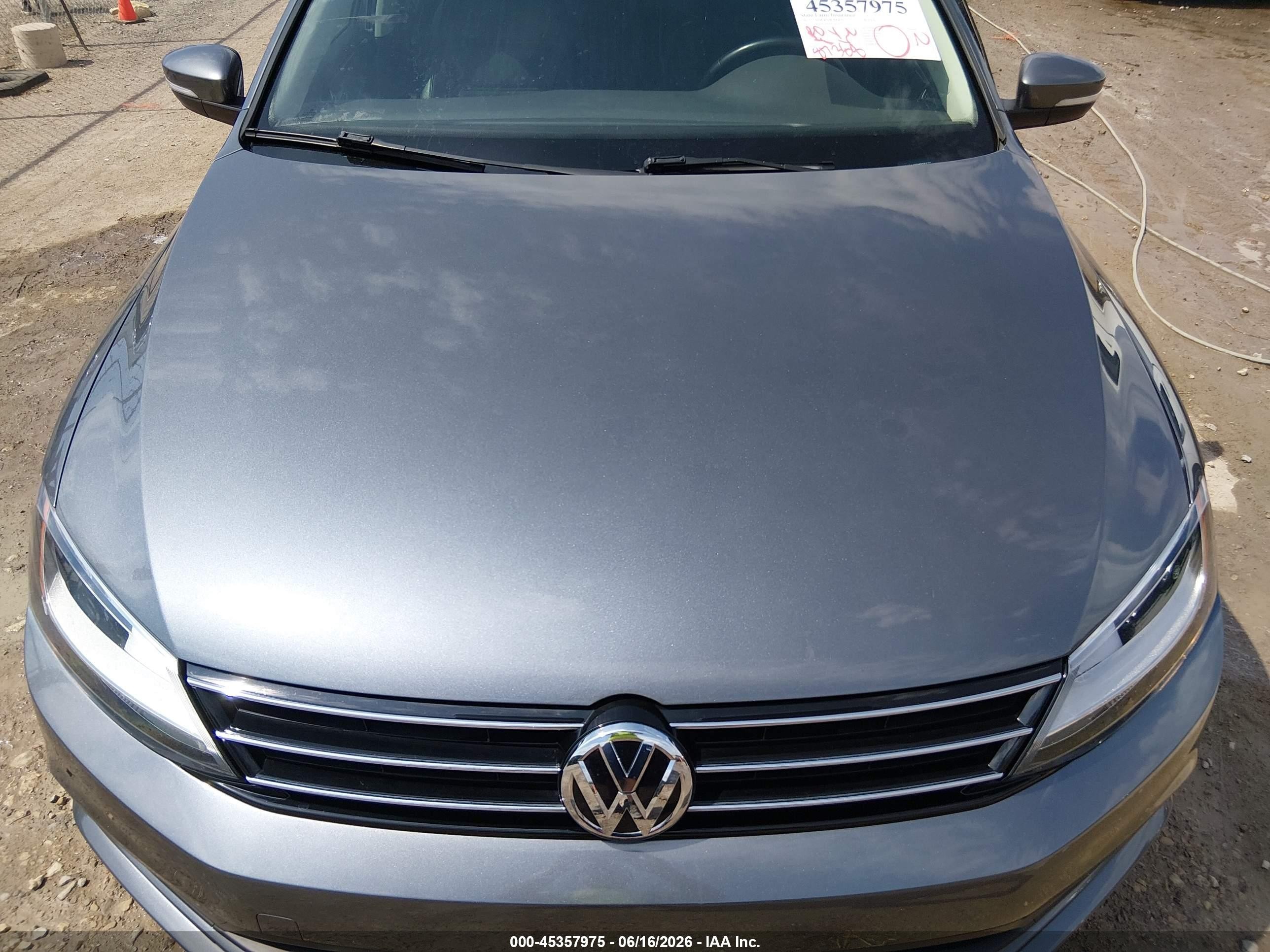 2015 Volkswagen Jetta 1.8t Se Gray vin: 3VWD07AJ3FM329473
