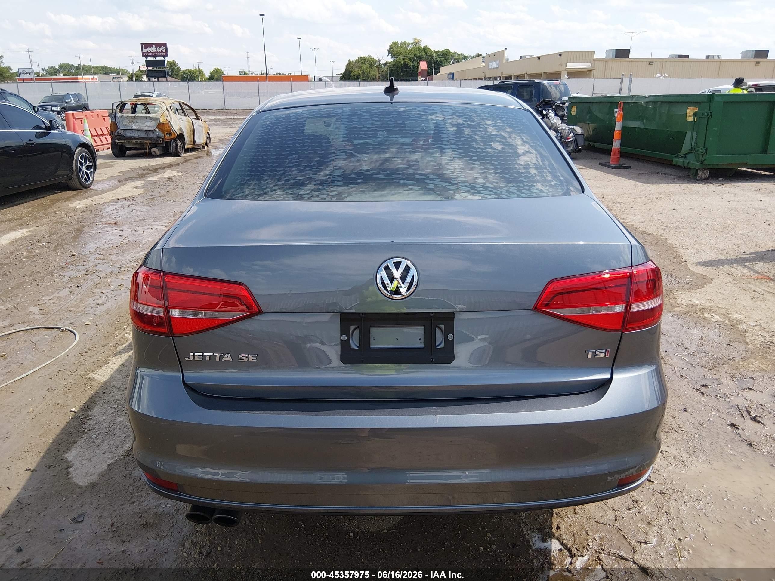 2015 Volkswagen Jetta 1.8t Se Gray vin: 3VWD07AJ3FM329473