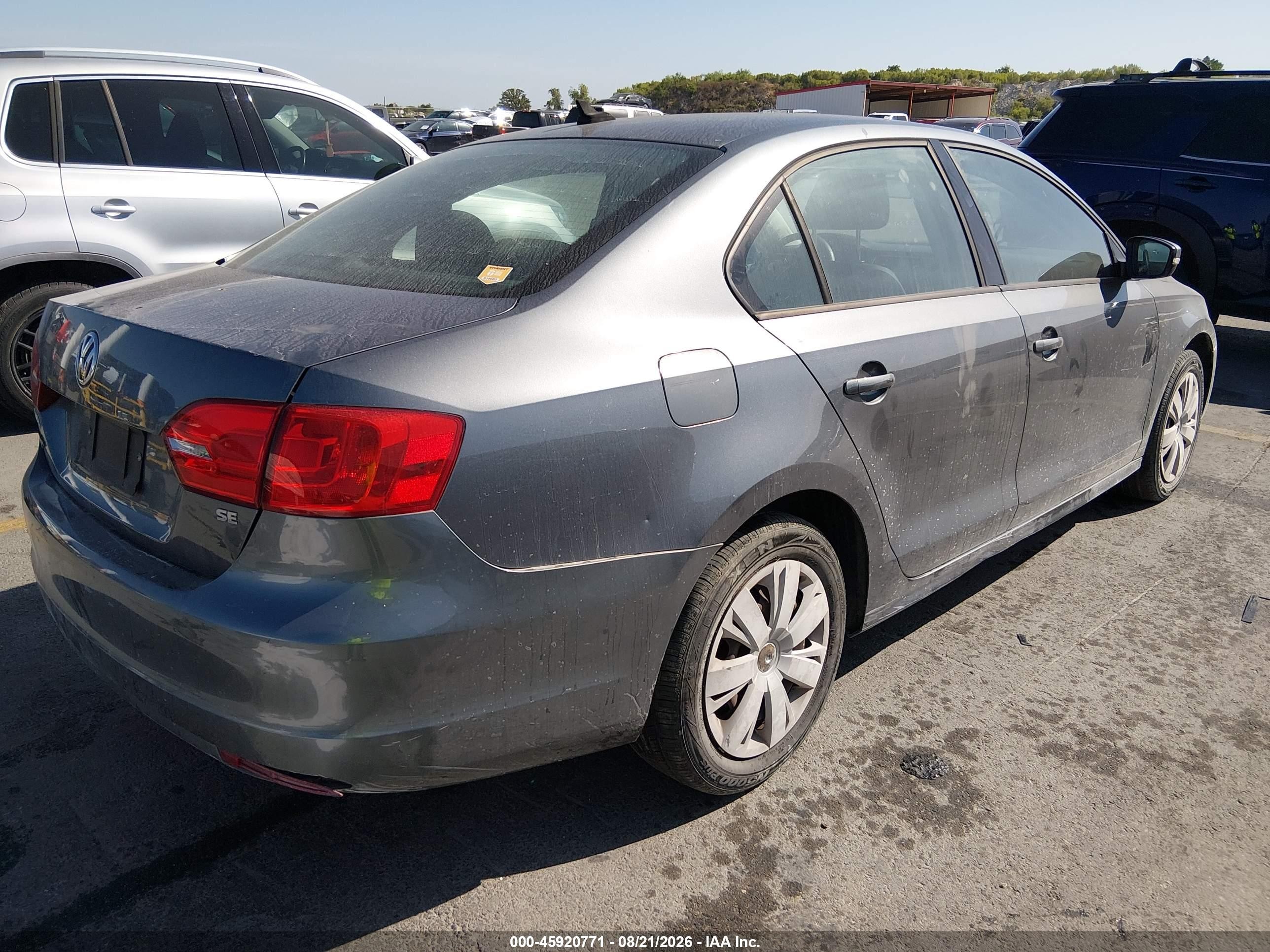 2014 Volkswagen Jetta 1.8t Se Gray vin: 3VWD07AJ4EM213584