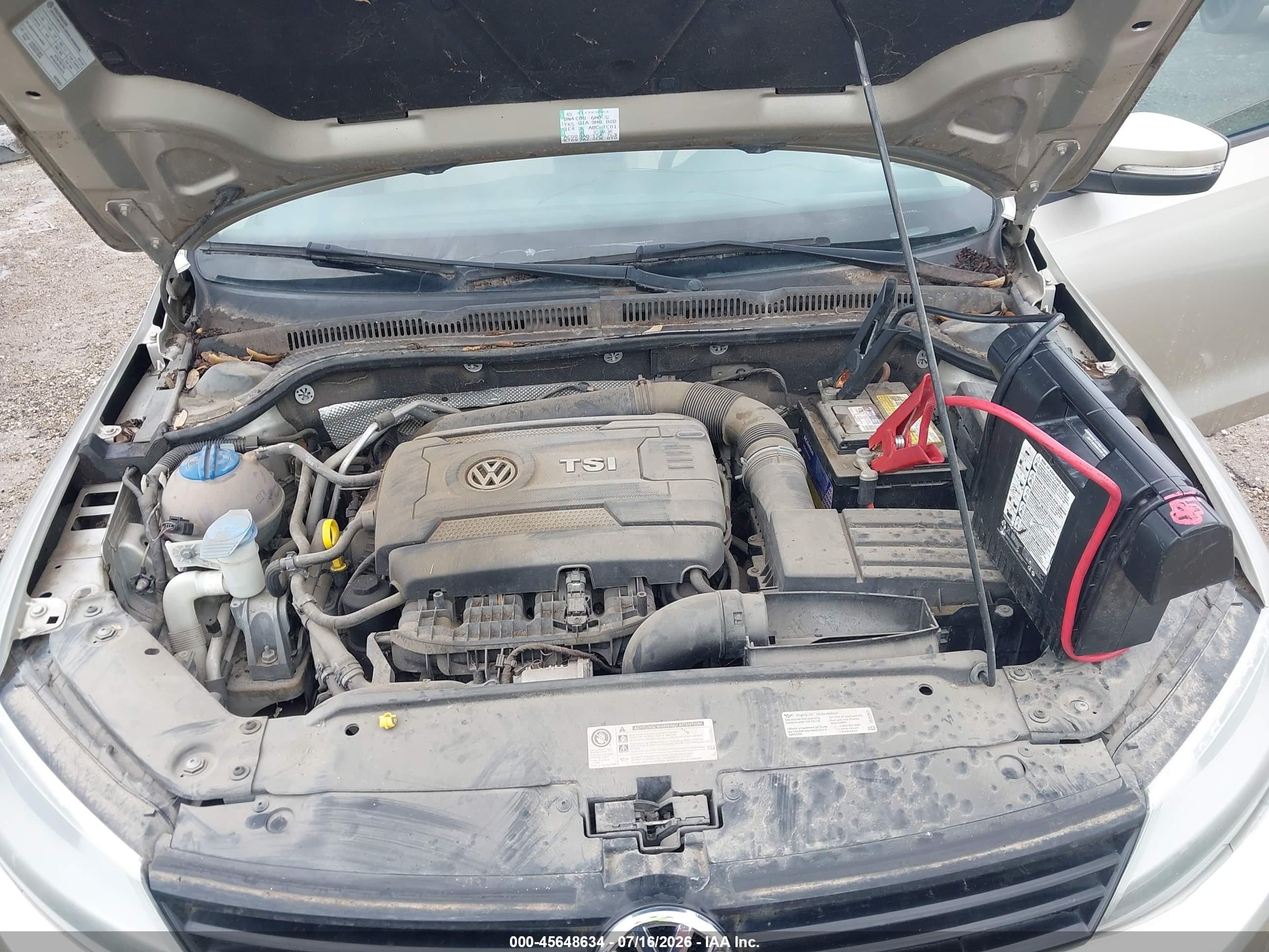 2014 Volkswagen Jetta 1.8t Se Beige vin: 3VWD07AJ4EM225718