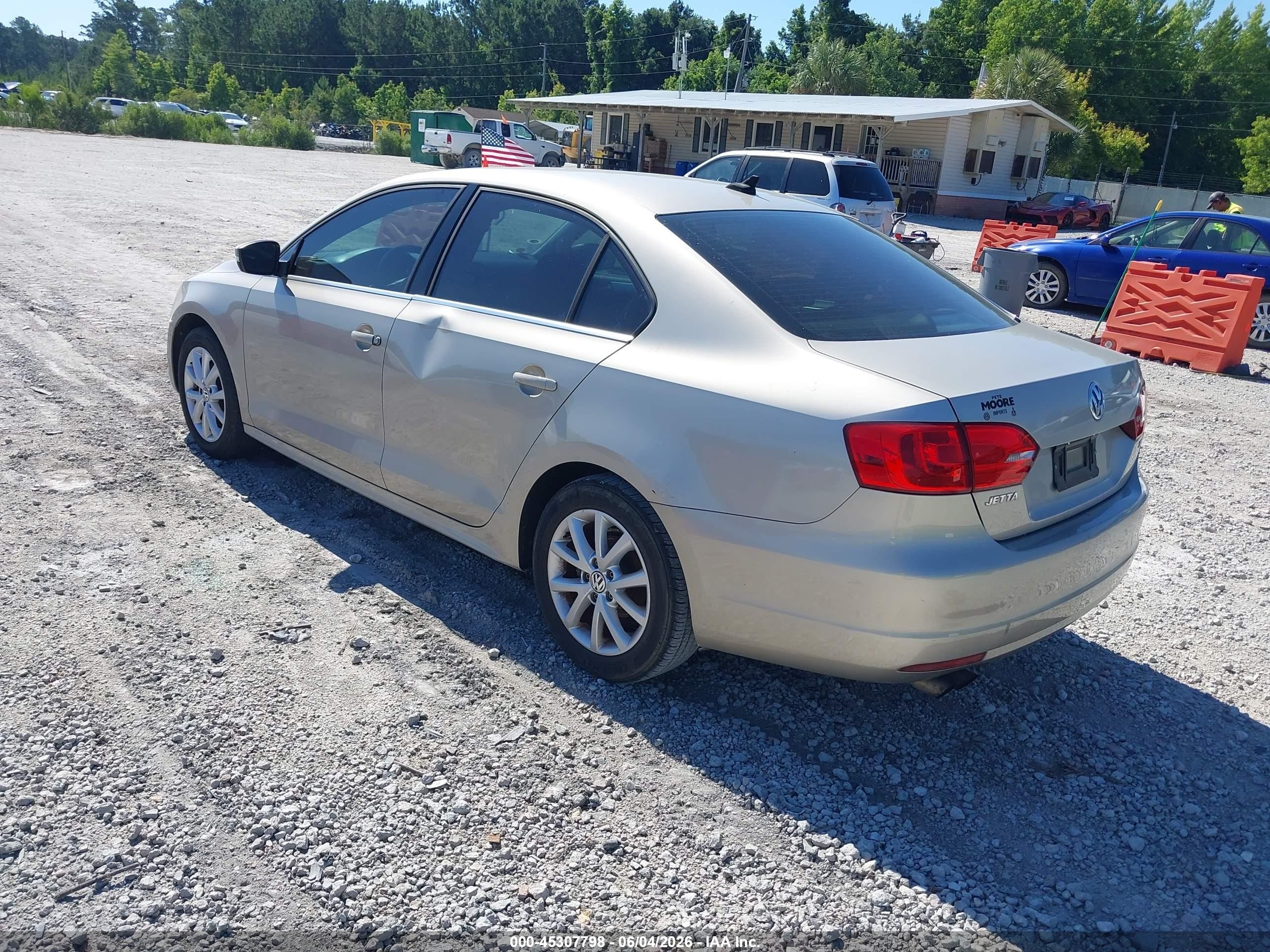2014 Volkswagen Jetta 1.8t Se Gold vin: 3VWD07AJ4EM279553