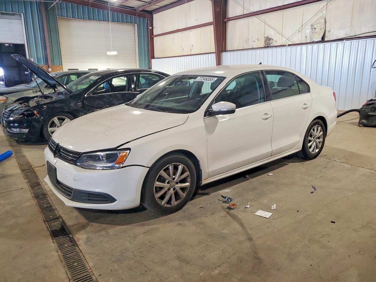 3VWD07AJ5EM371092