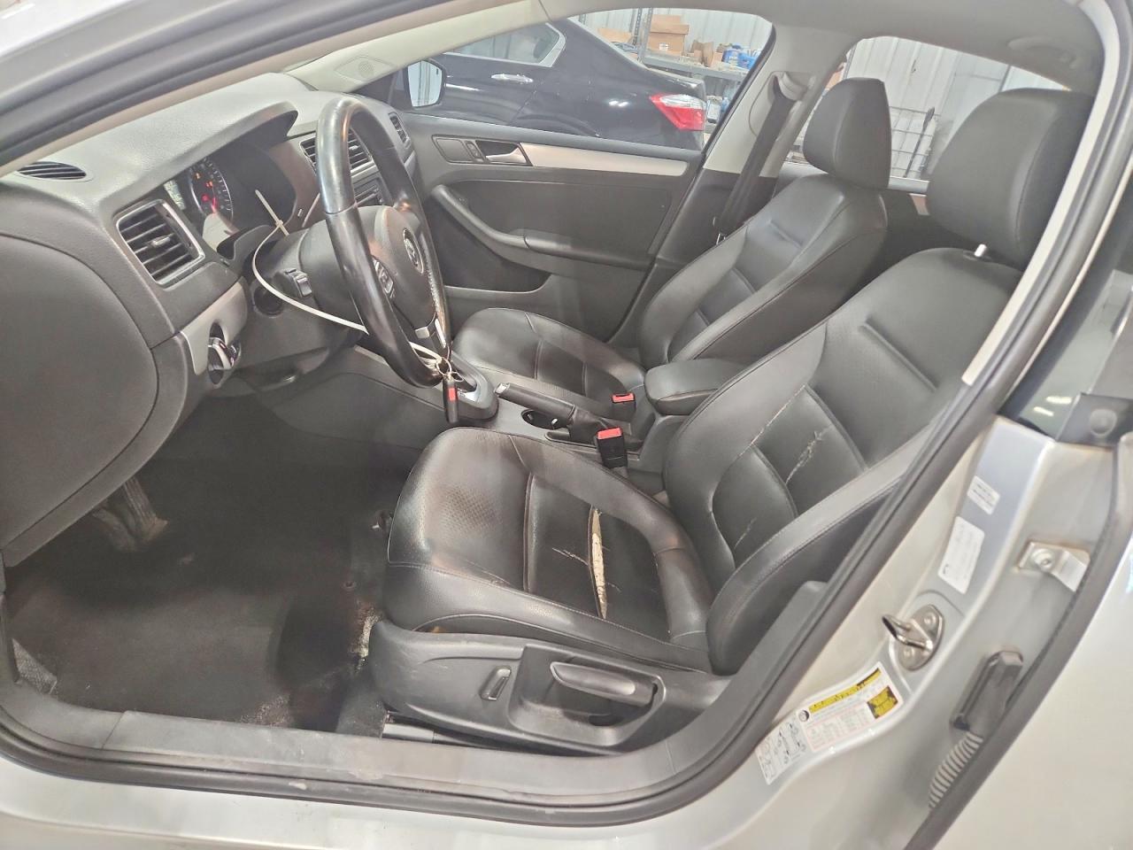2014 Volkswagen Jetta Se Silver vin: 3VWD07AJ5EM393464